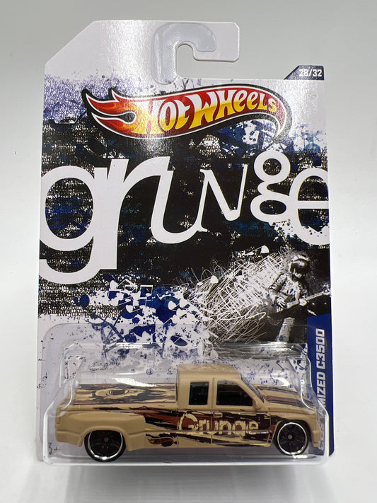 Hot Wheels Jukebox Grunge #28 Customized C3500 Tan W/Protector