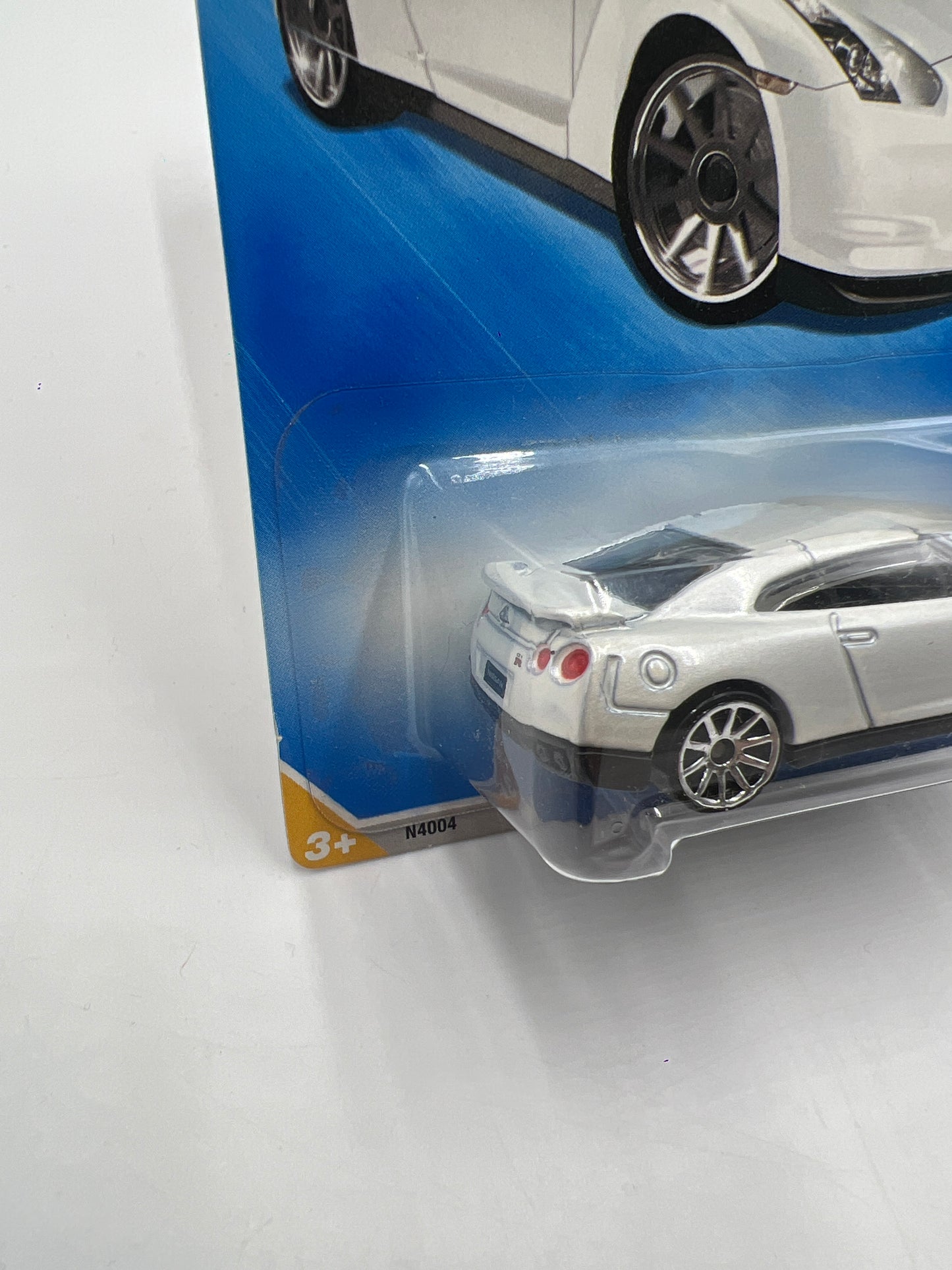 2009 Hot Wheels New Models #001 2009 Nissan GT-R White 79B