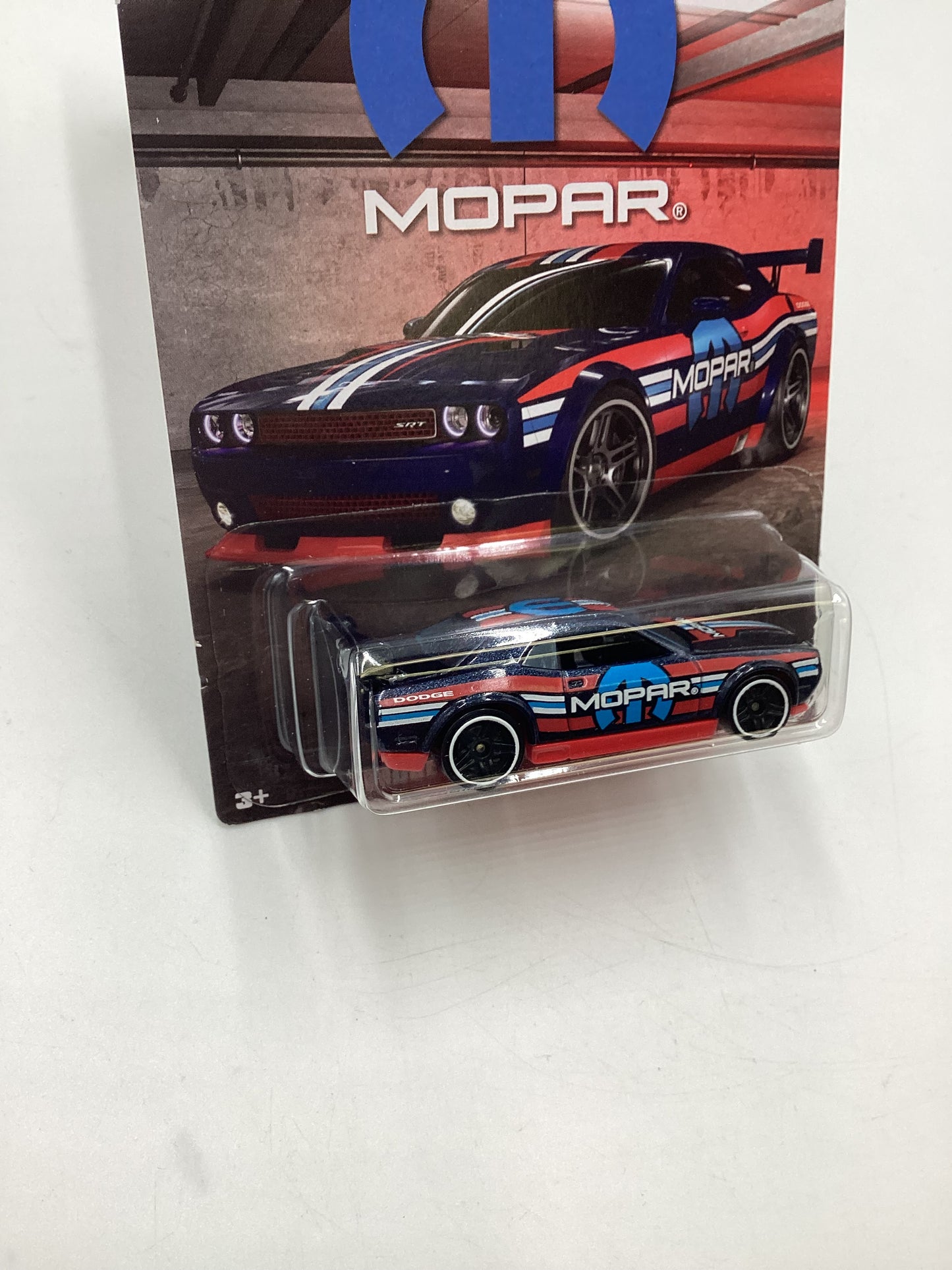 Hot wheels Exclusive Mopar Series #3 Dodge Charger Drift Car