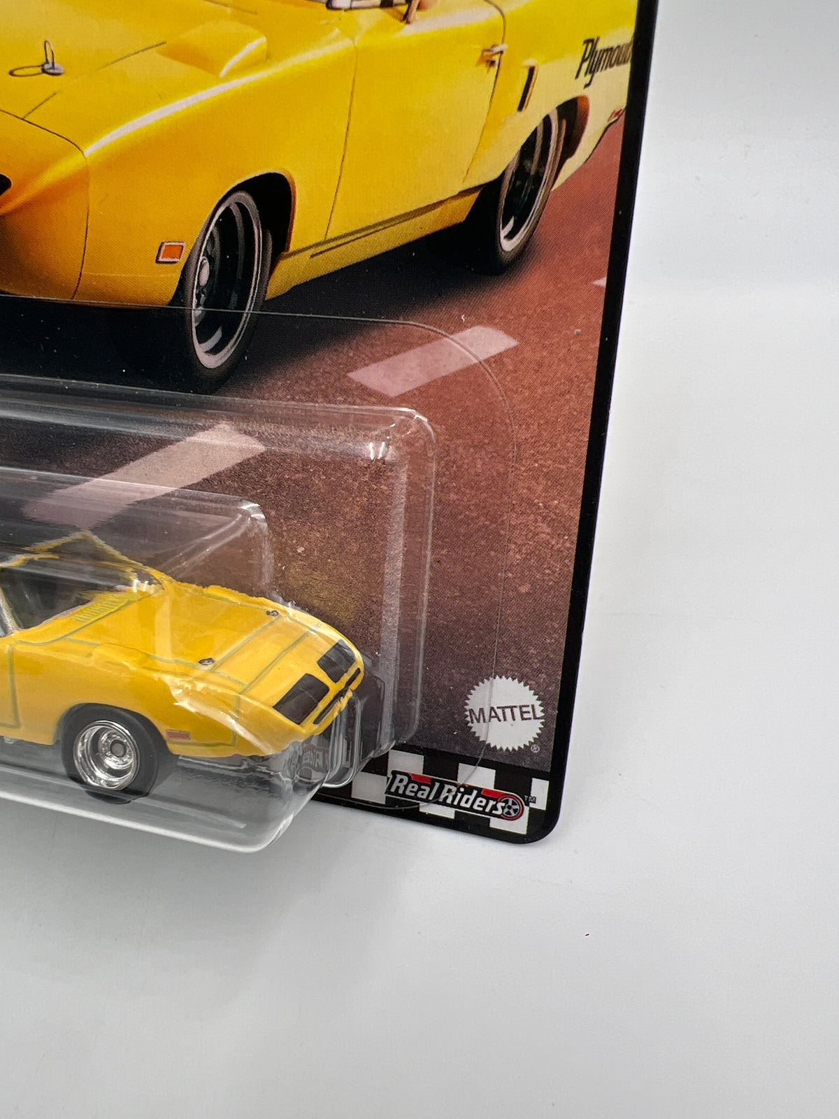 Hot Wheels Premium Boulevard #33 70 Plymouth Superbird Yellow W/Protector