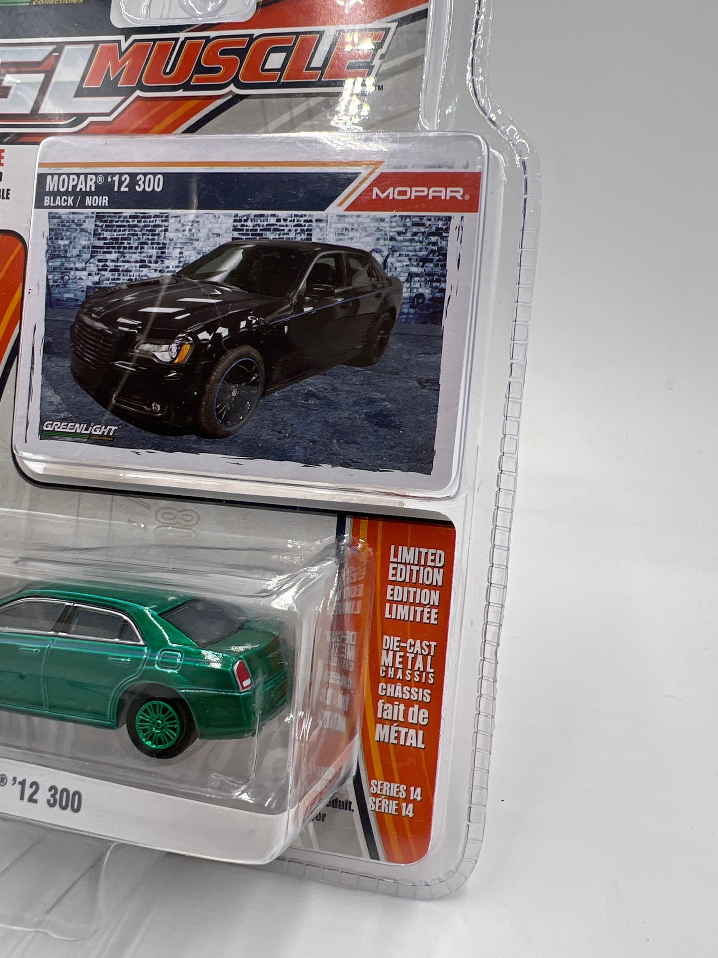 Greenlight GL Muscle Series 14 CHASE Mopar 12 Chrysler 300 Green