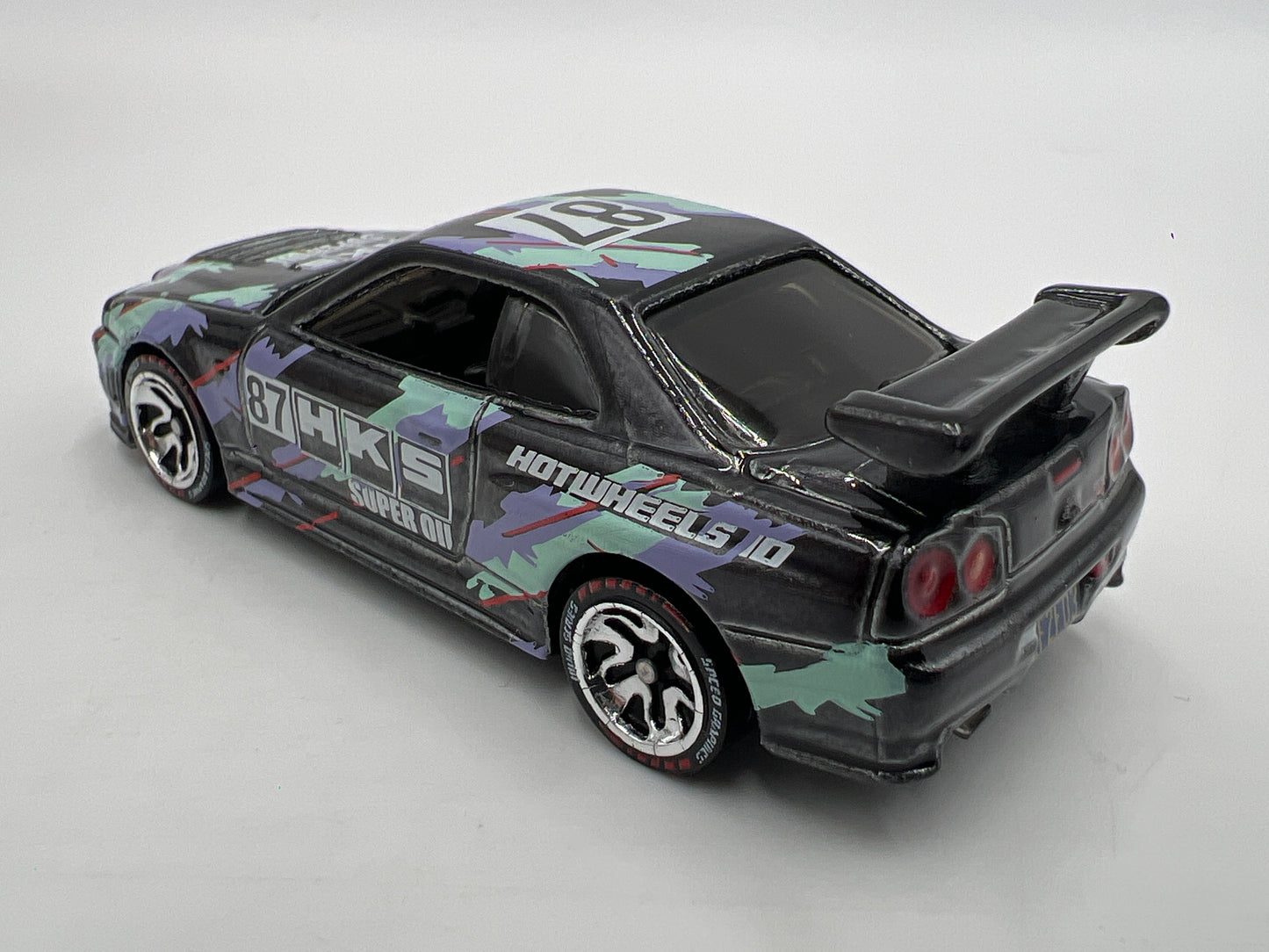 Hot Wheels iD Speed Graphics Series 2 #3 Nissan Skyline GT-R BNR34 HKS Opened