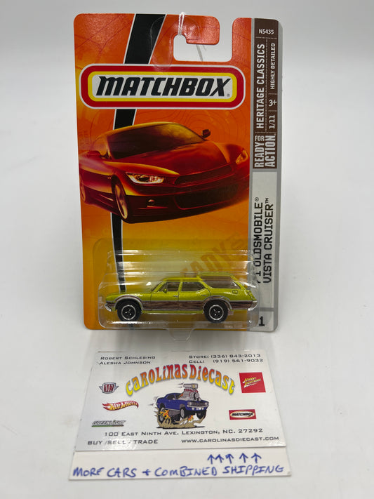 2009 Matchbox  #1 Heritage Classics 71 Oldsmobile Vista Cruiser Green 50I