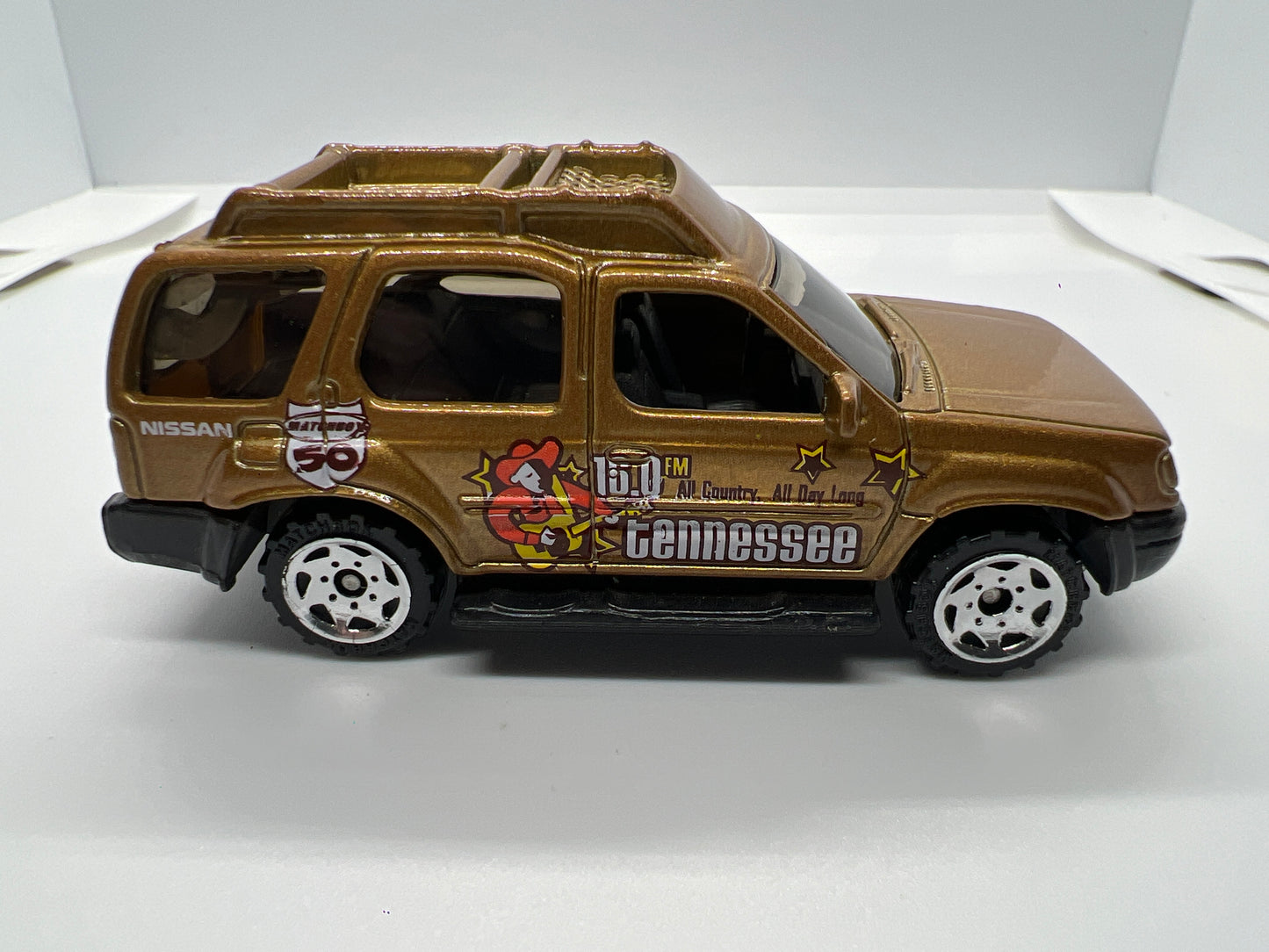 Matchbox 1/64 Nissan Xterra Brown Loose