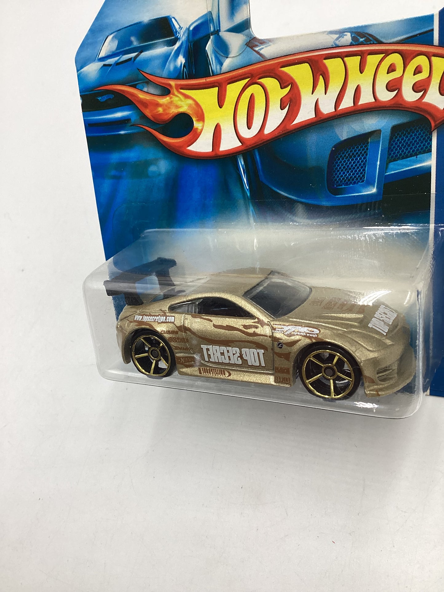 2007 Hot Wheels #152 Gold Nissan Z Short card