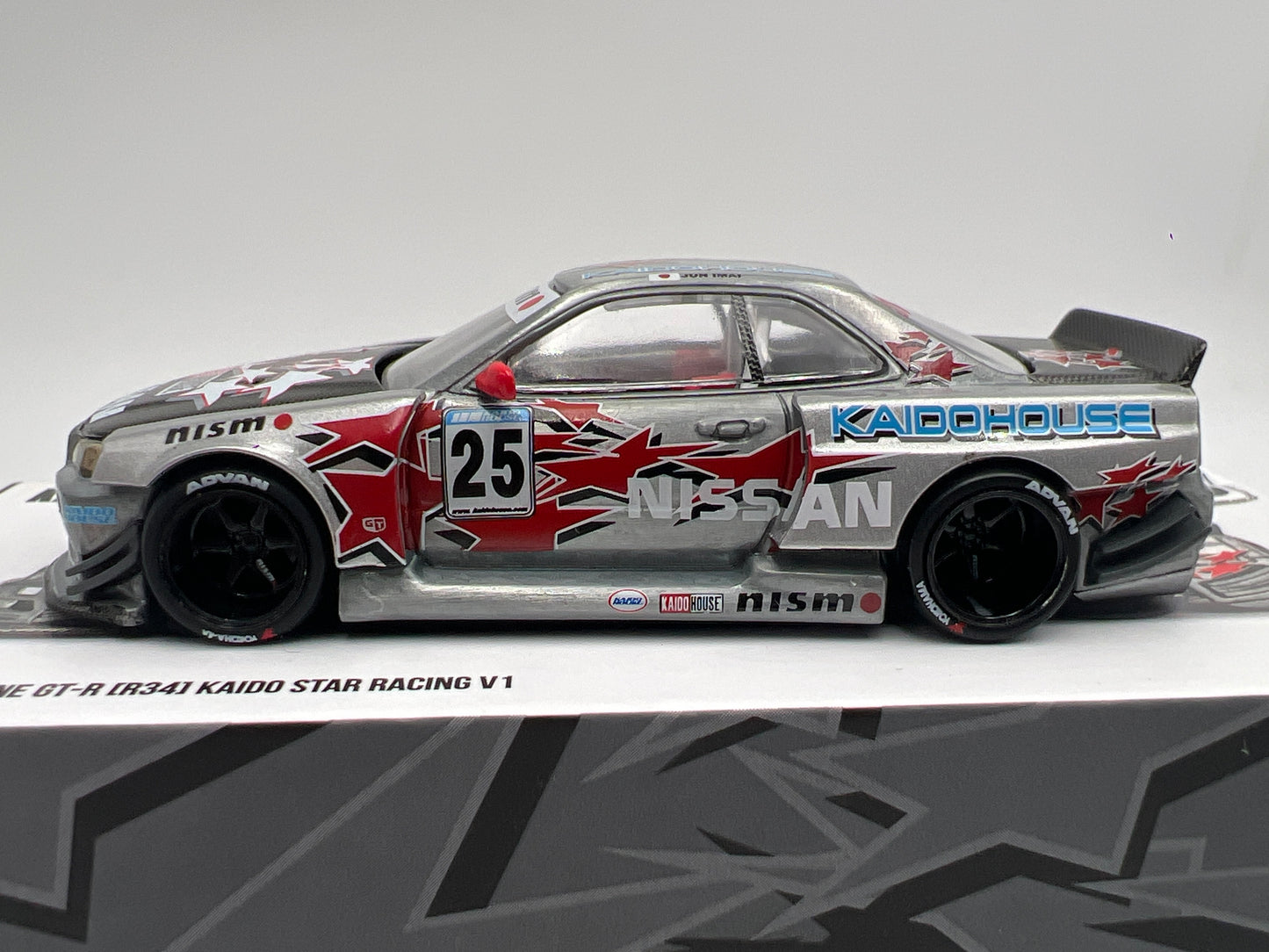 Mini GT Kaido House #197 CHASE Nissan Skyline GT-R R34 Kaido Star Racing V1