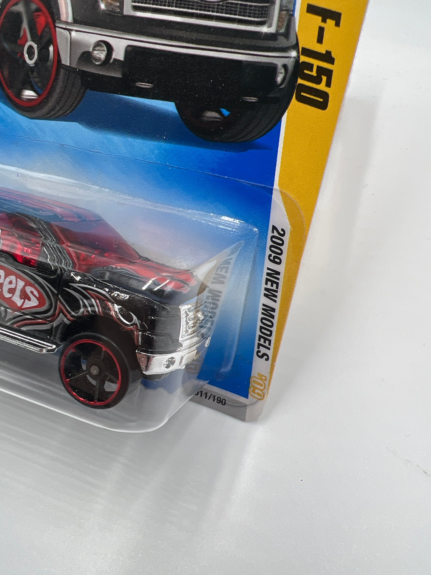 2009 Hot Wheels New Models #11 2009 Ford F-150 Black 28C