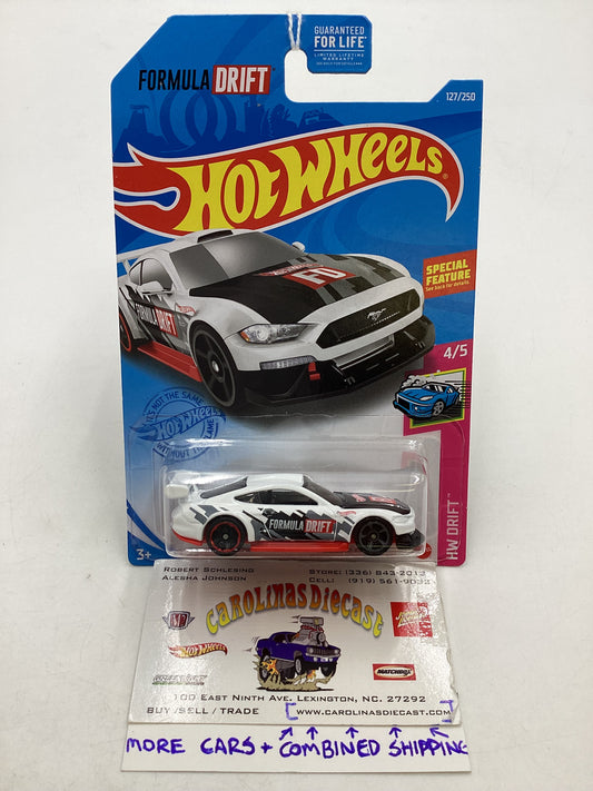 2021 Hot Wheels #127 Custom 18 Ford Mustang GT White Kroger exclusive 236C