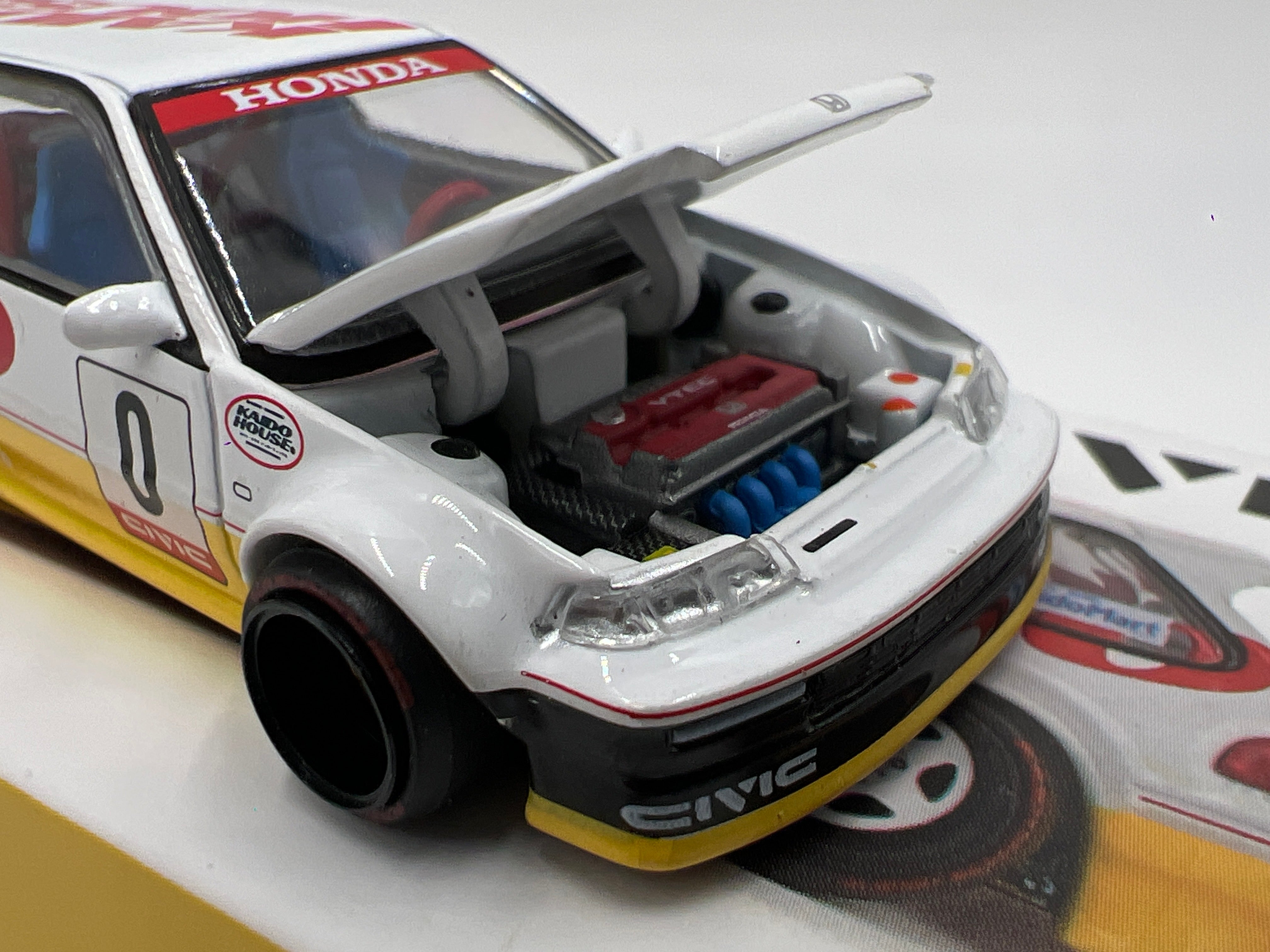 Mini GT Kaido House #139 Honda Civic EF Kanjo V1 White/Yellow