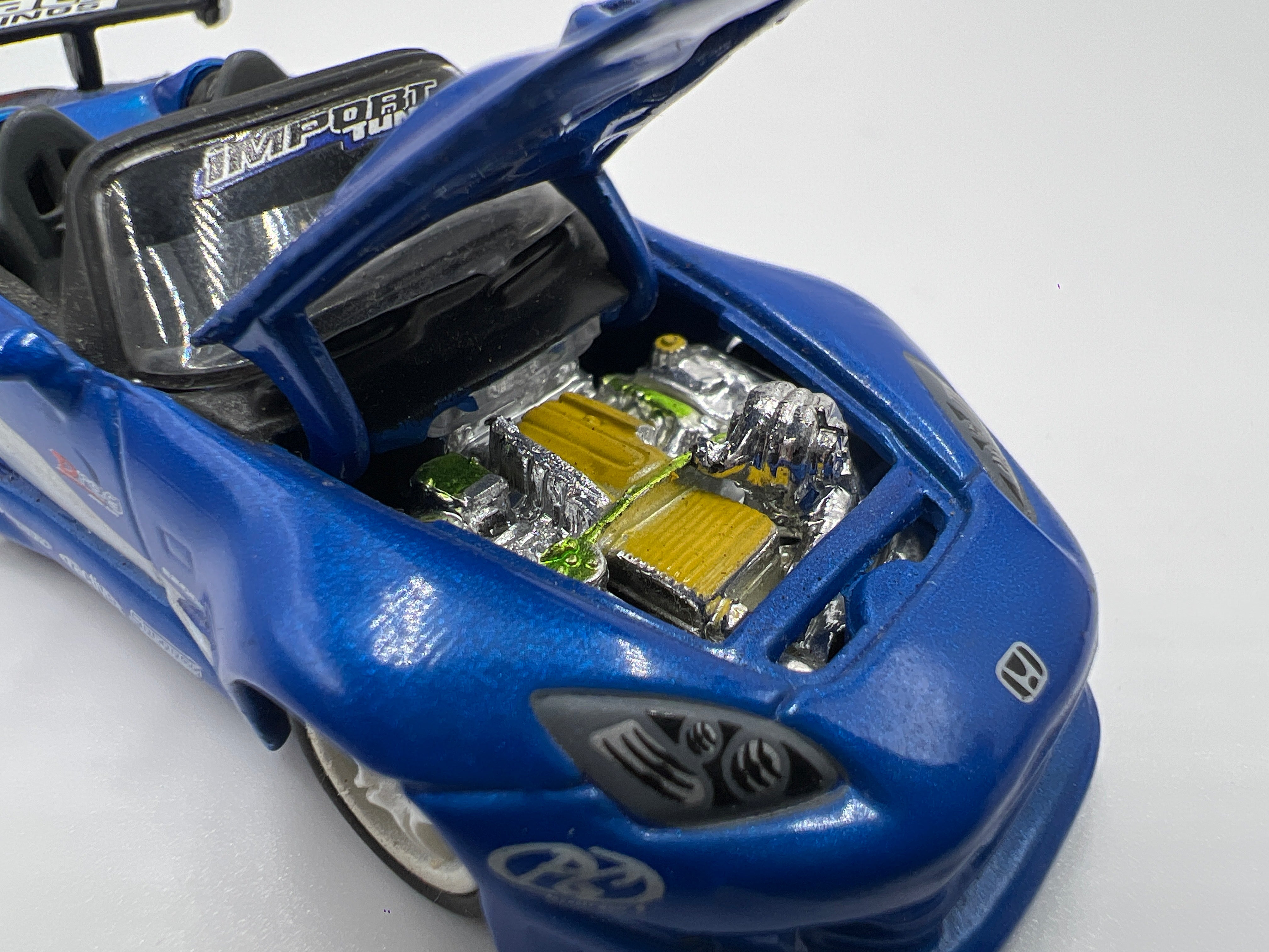 Muscle Machines 1/64 Import Tuners 00 Honda S2000 Blue Loose