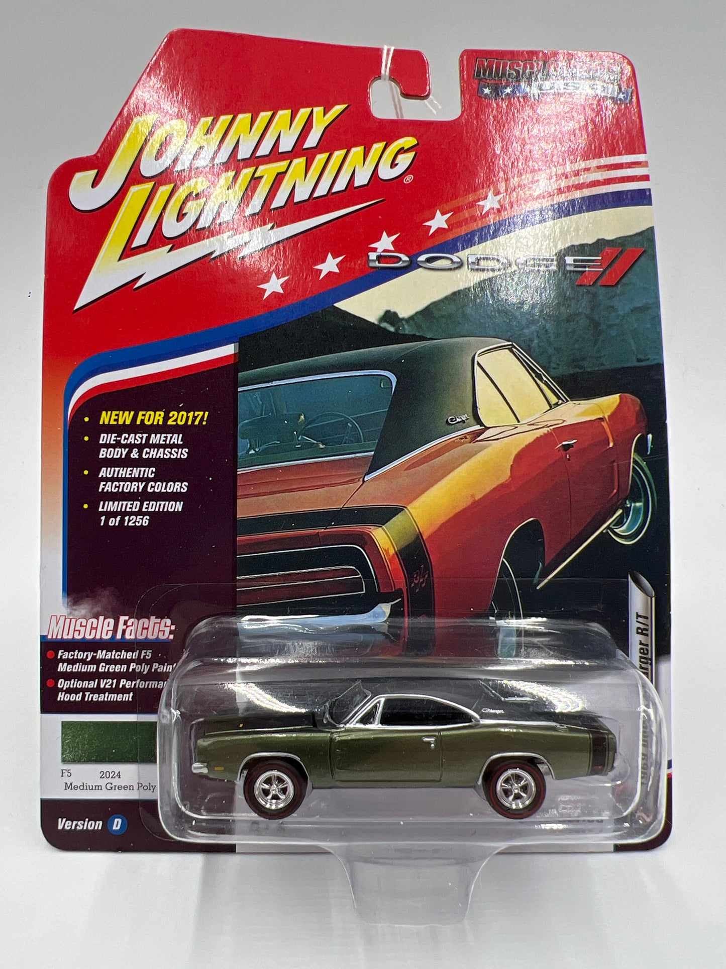 Johnny Lightning Muscle Cars USA 2017 Series Release 1 Version D #2 1969 Dodge Charger R/T Green 228C