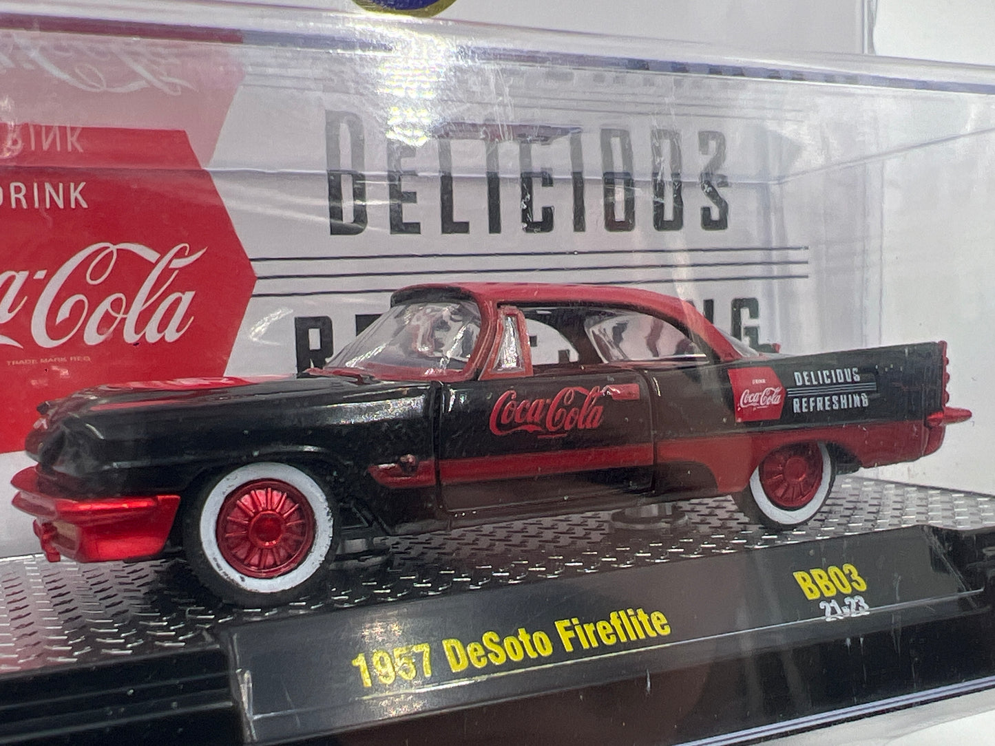 M2 Machines Coca Cola CHASE 1957 DeSoto Fireflite Black/Red BB03