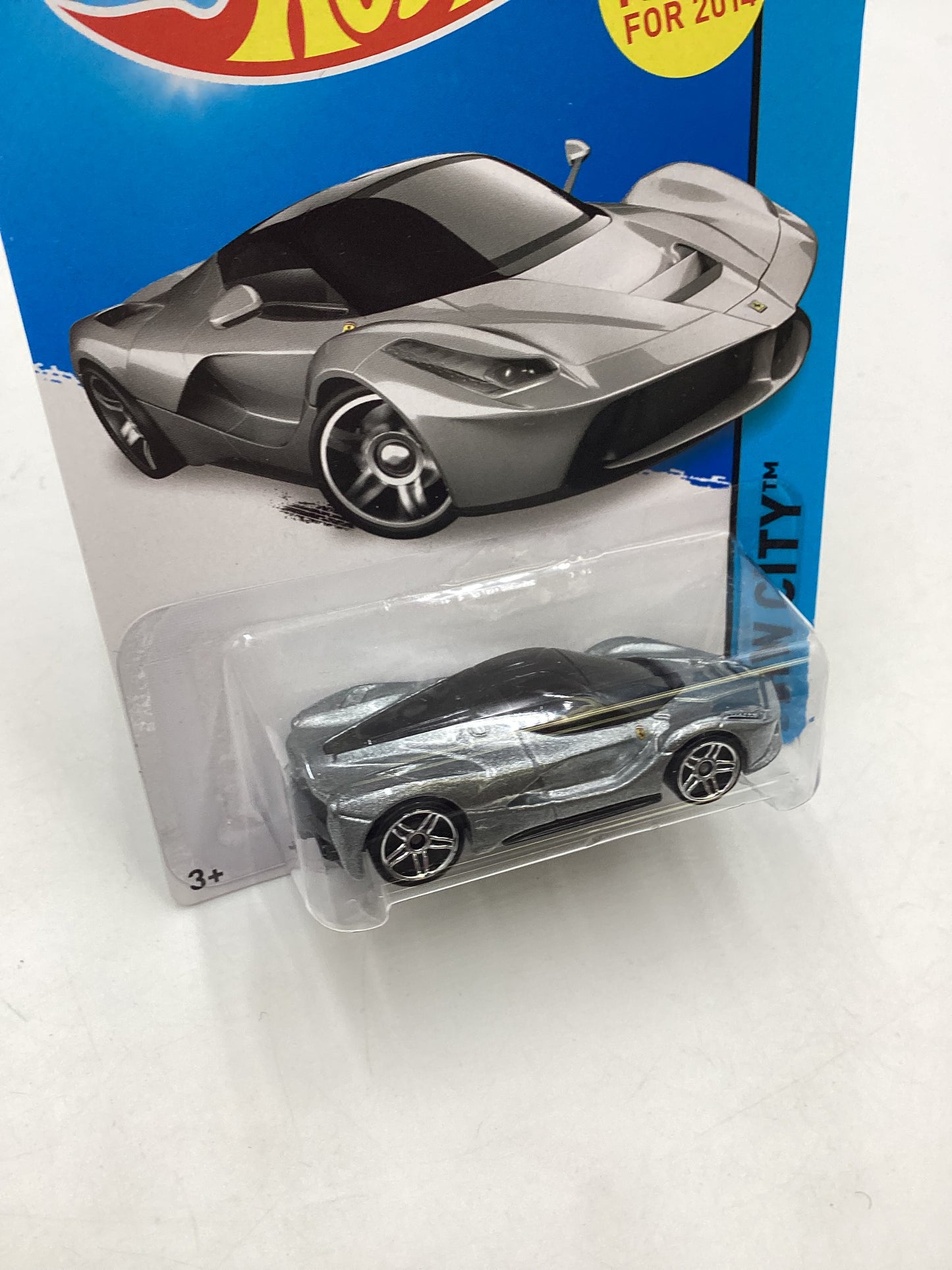 2014 Hot wheels #38 Laferrari Silver w/Protector