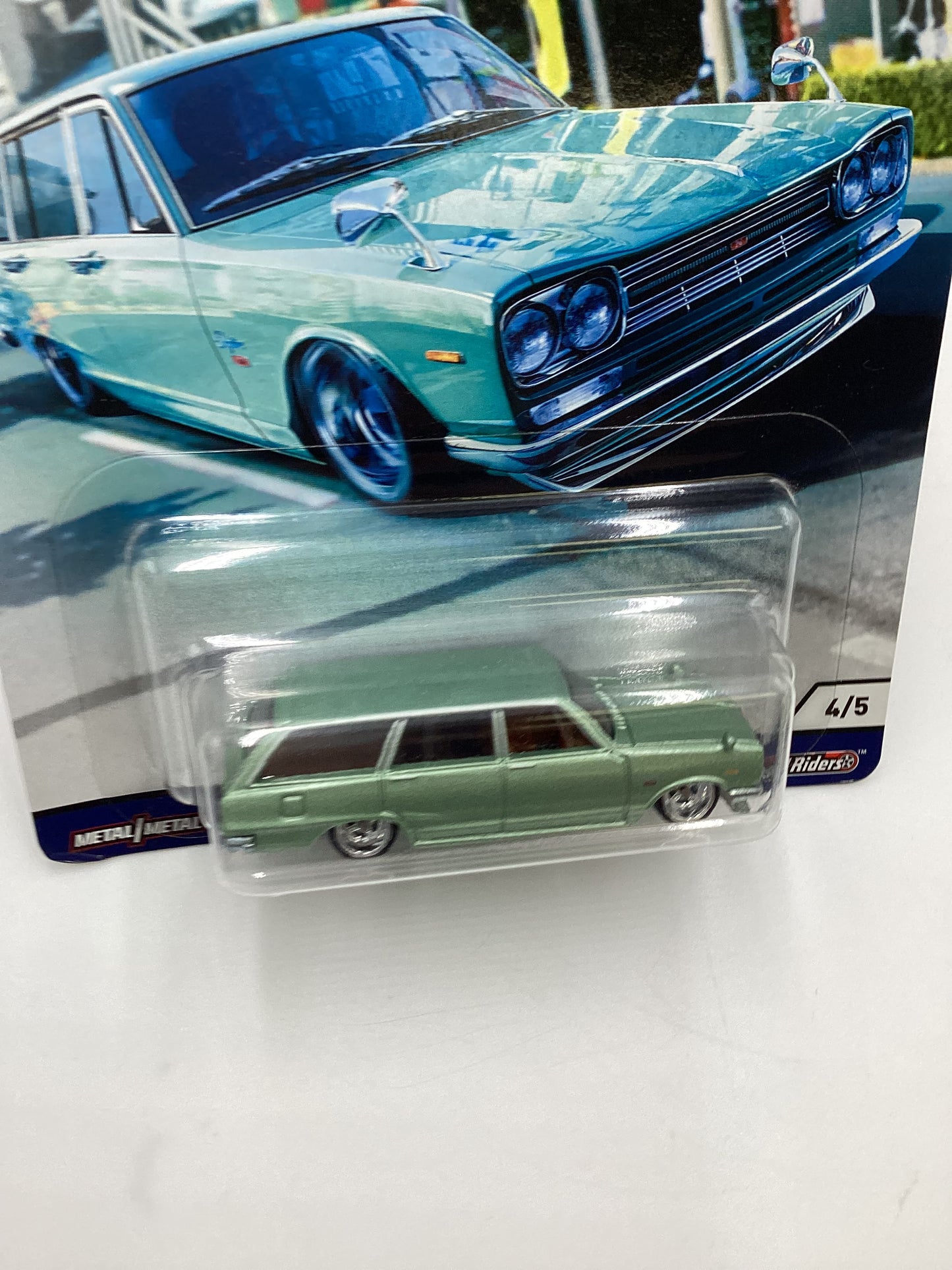 Hot wheels Car Culture Cargo Carriers #4 Nissan C10 Skyline Wagon Green