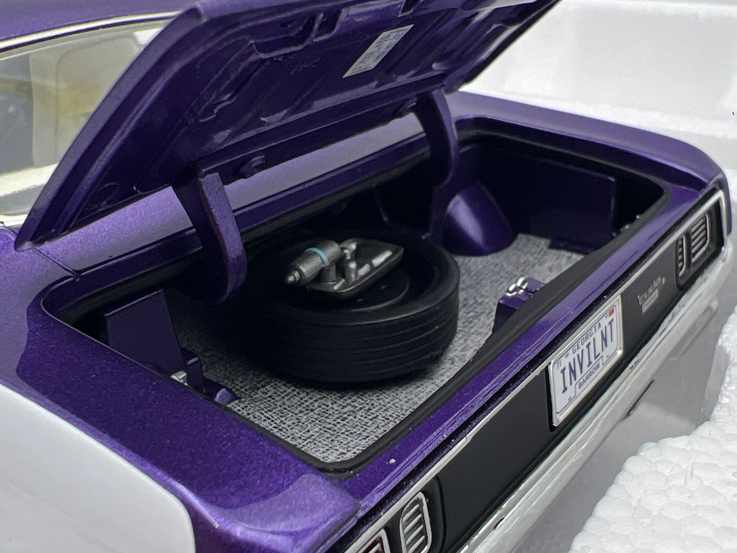 Acme 1:18 Scale 1 Of Only 350 Made 1971 Plymouth 383 Cuda Purple W/Box VHTF