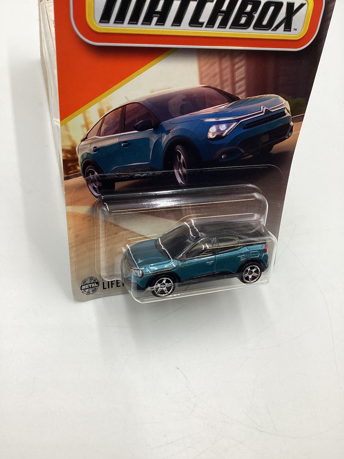 2025 Matchbox #84 Citroen e-C4 Blue 213G