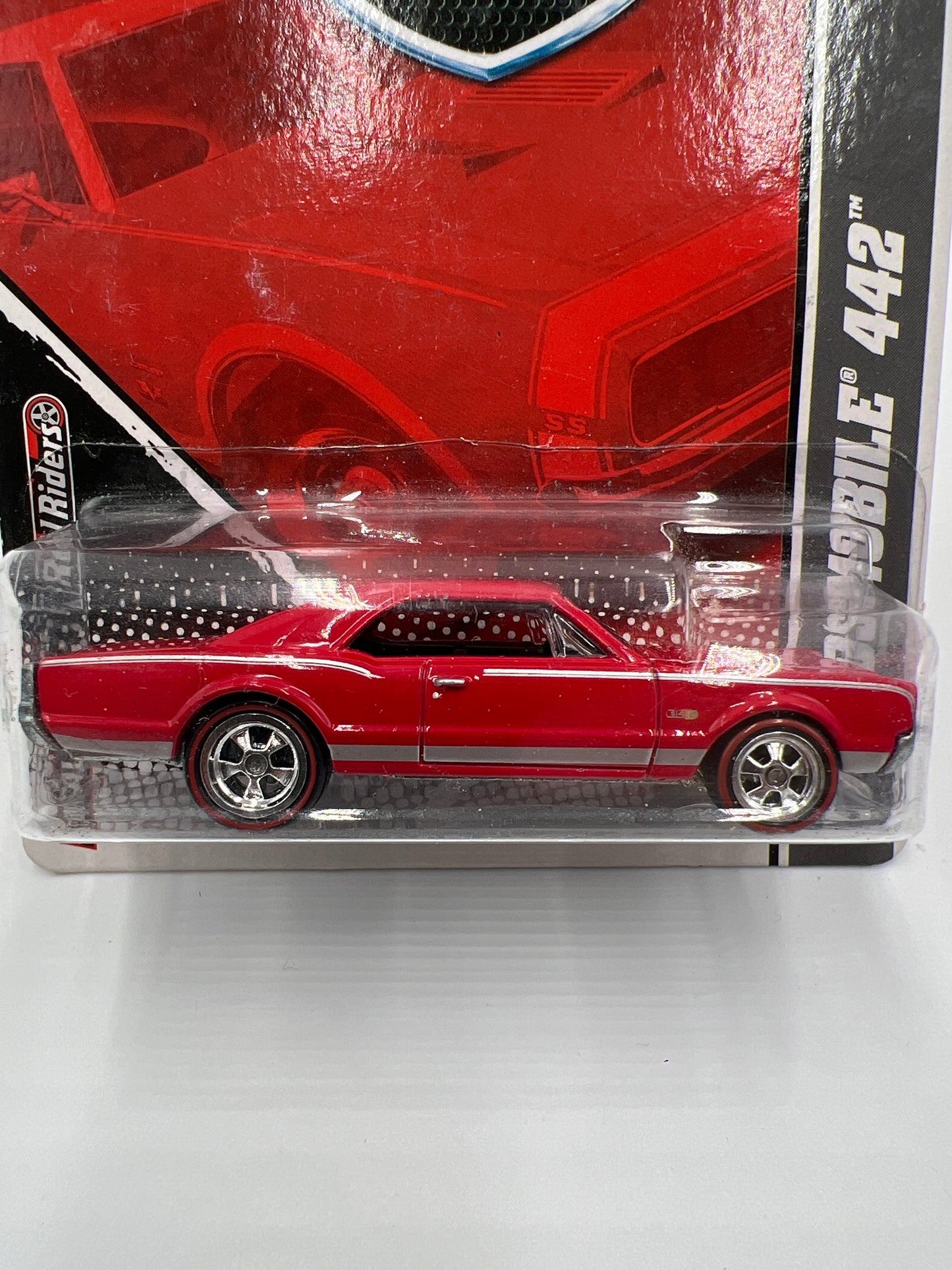 Hot Wheels Garage Premium #13 67 Oldsmobile 442 Red W/Protector