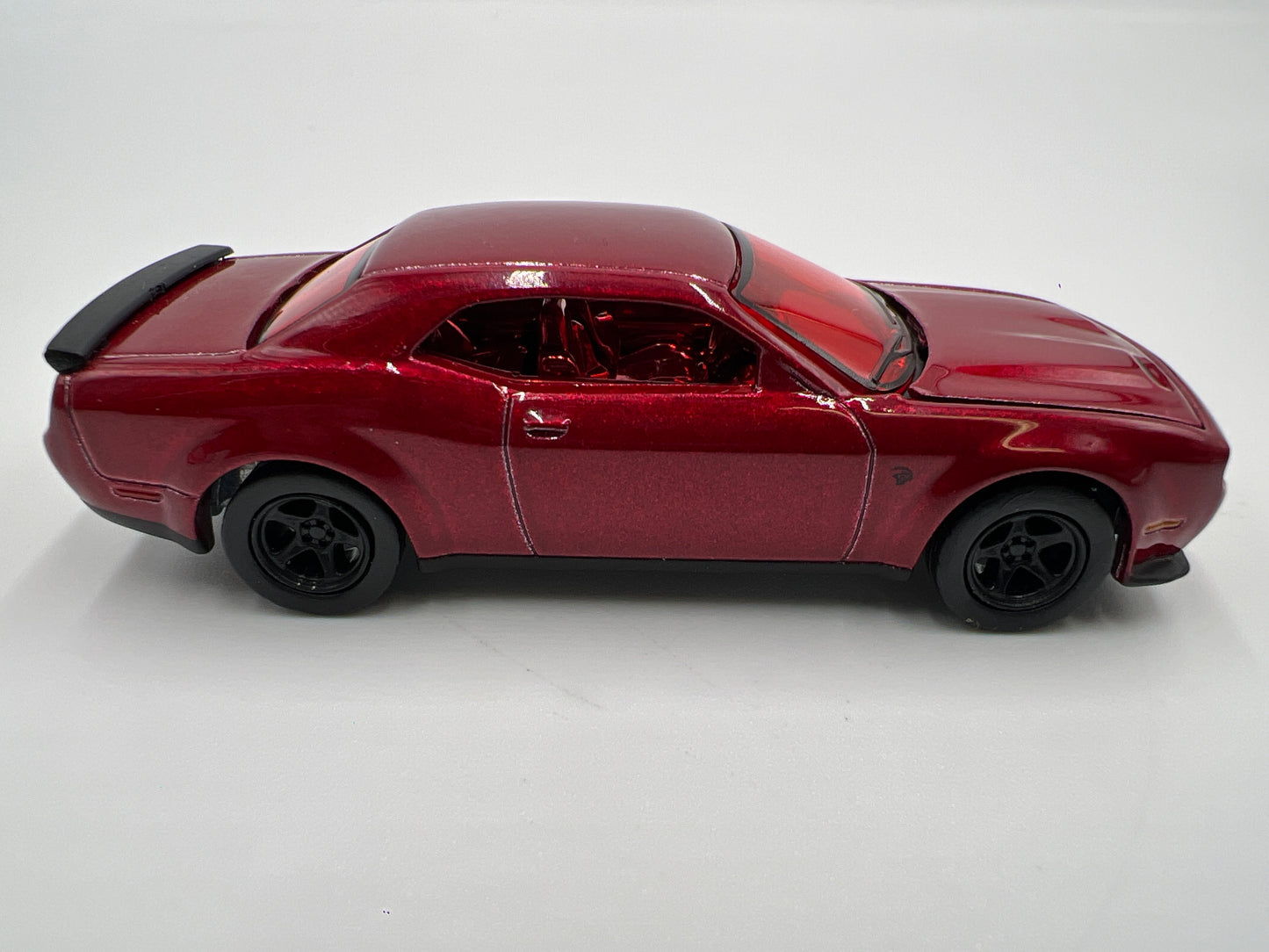 Auto World 1/64 Ultra Red Chase 2021 Dodge Challenger SRT Red Loose