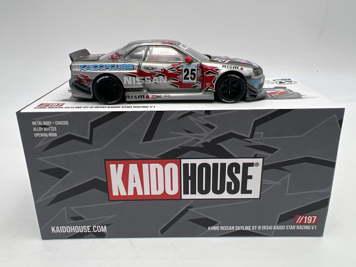 Mini GT Kaido House #197 CHASE Nissan Skyline GT-R R34 Kaido Star Racing V1