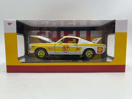 M2 Machines 1/24 CHASE Shell 1966 Ford Mustang 2+2 GT White/Yellow R133