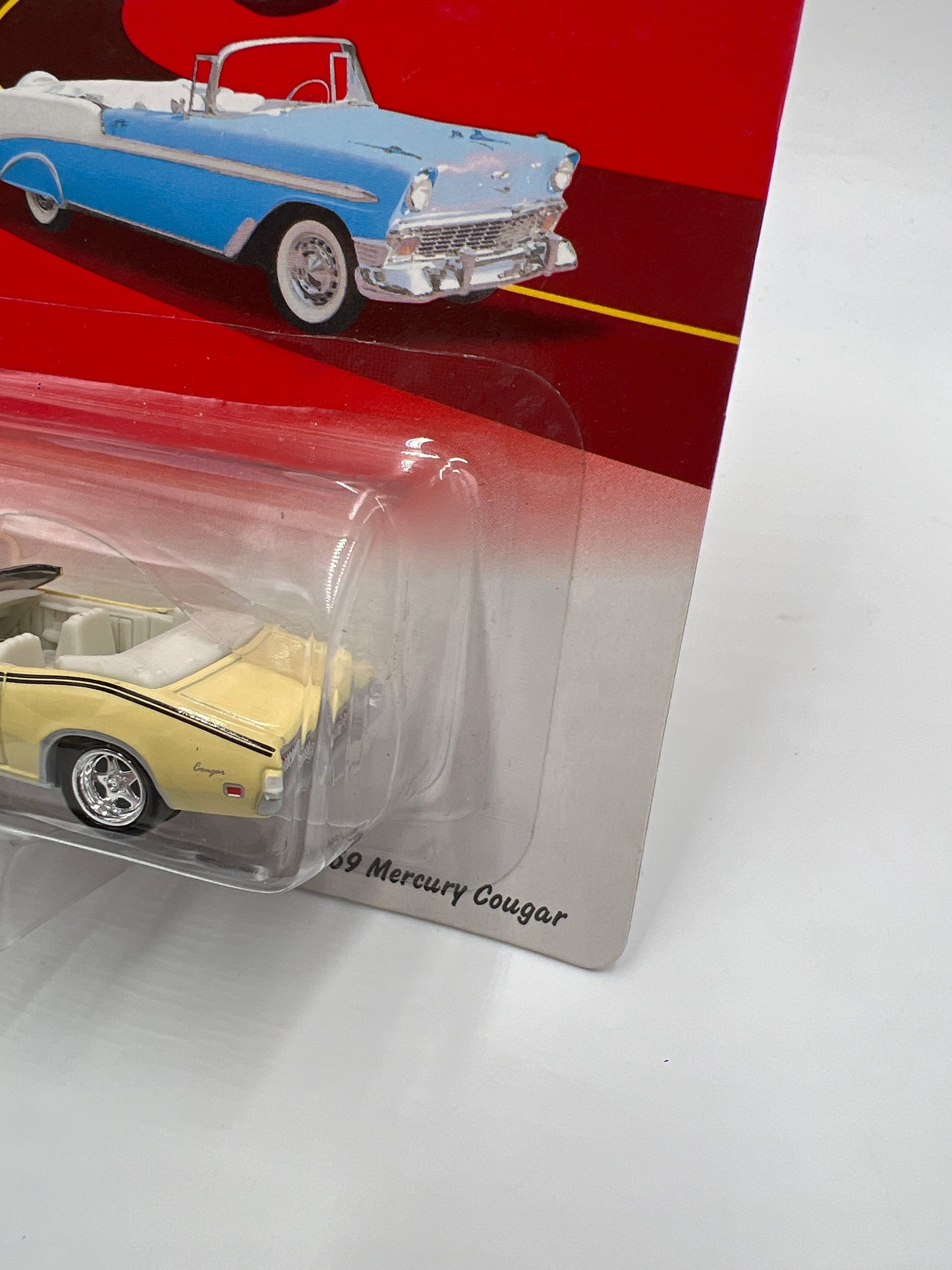 Johnny Lightning Ragtops 1969 Mercury Cougar Yellow 220F