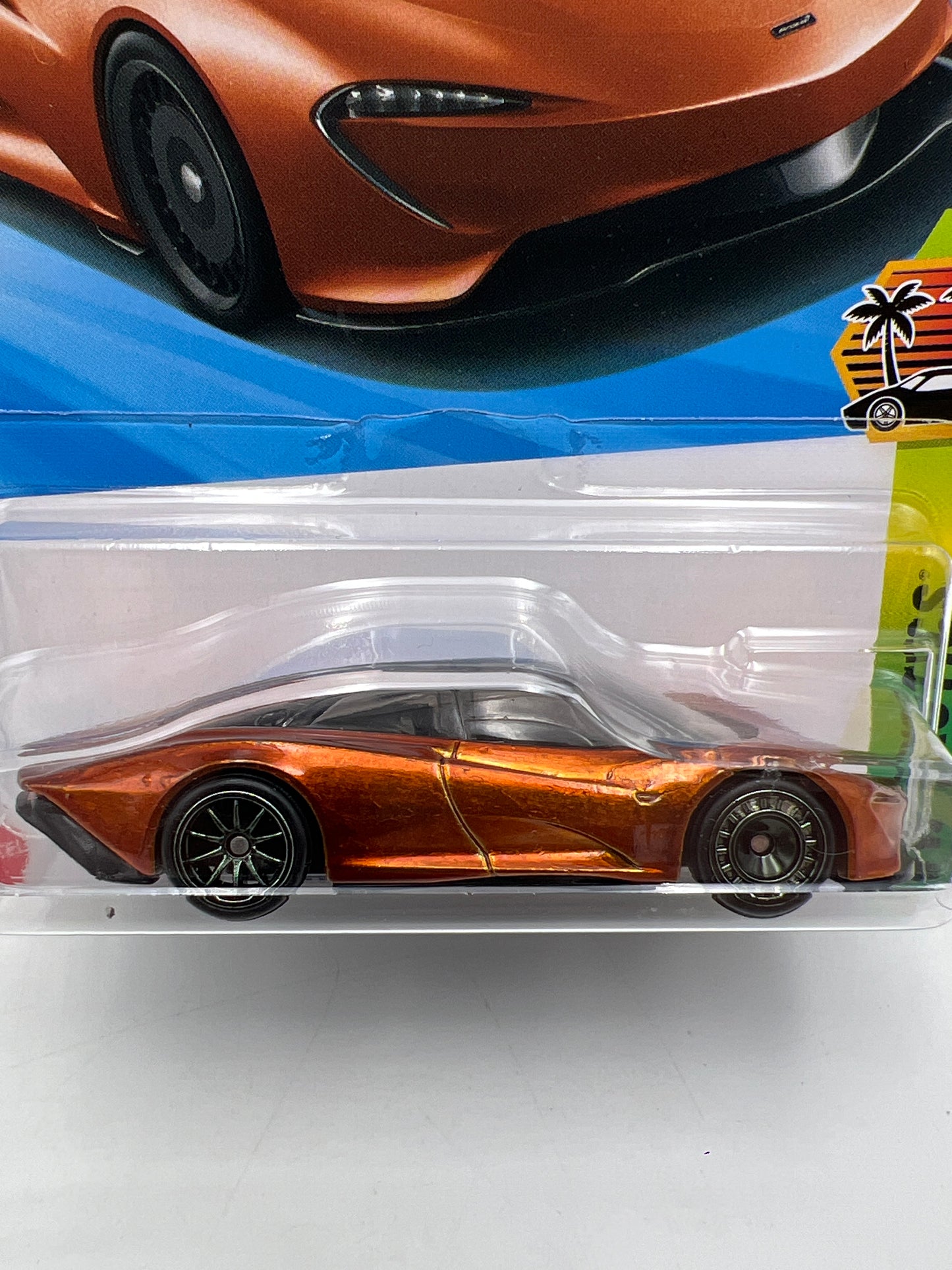 2025 Hot Wheels Super Treasure Hunt #209 McLaren Speedtail Orange W/Protector Cracked Blister