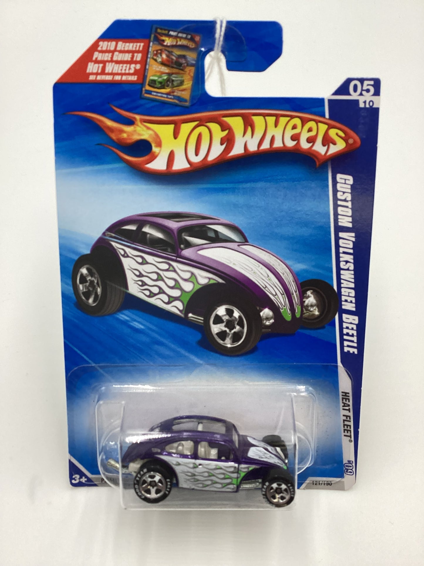 2009 Hot wheels #121 Custom Volkswagen Beetle Purple Walmart Exclusive 235B