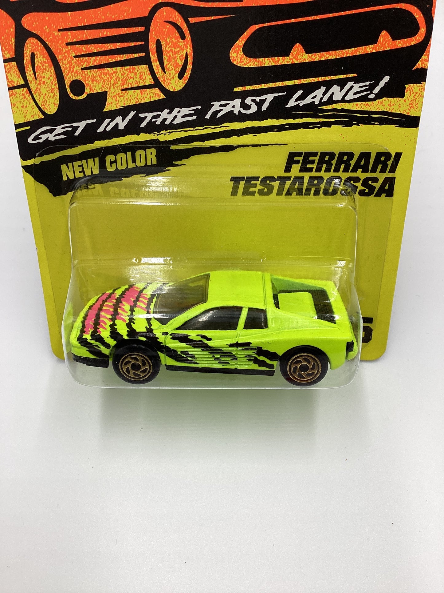 Matchbox Super Fast Get In The Fast Lane #75 Ferrari Testarossa Neon Yellow 207C