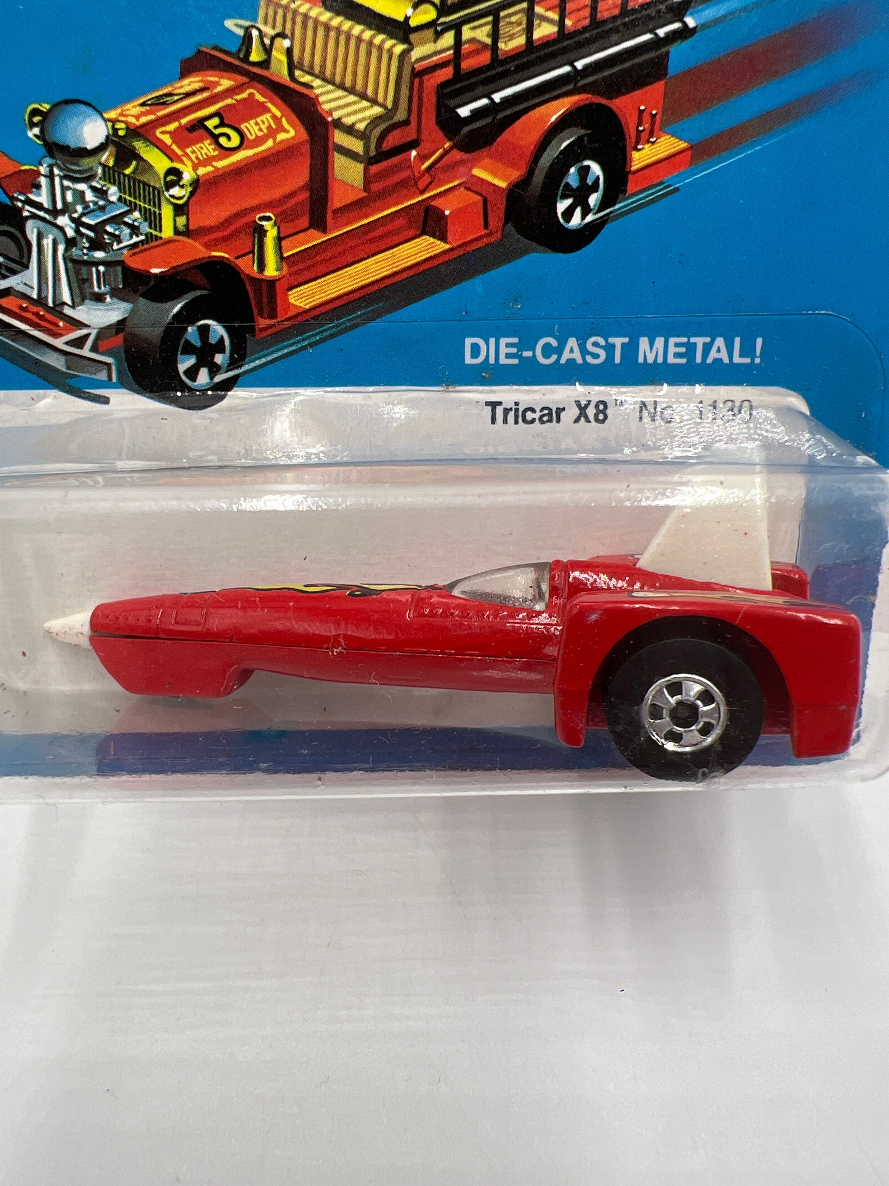 Hot Wheels Original 1981 #1130 Tricer X8 Red Unpunched W/Protector