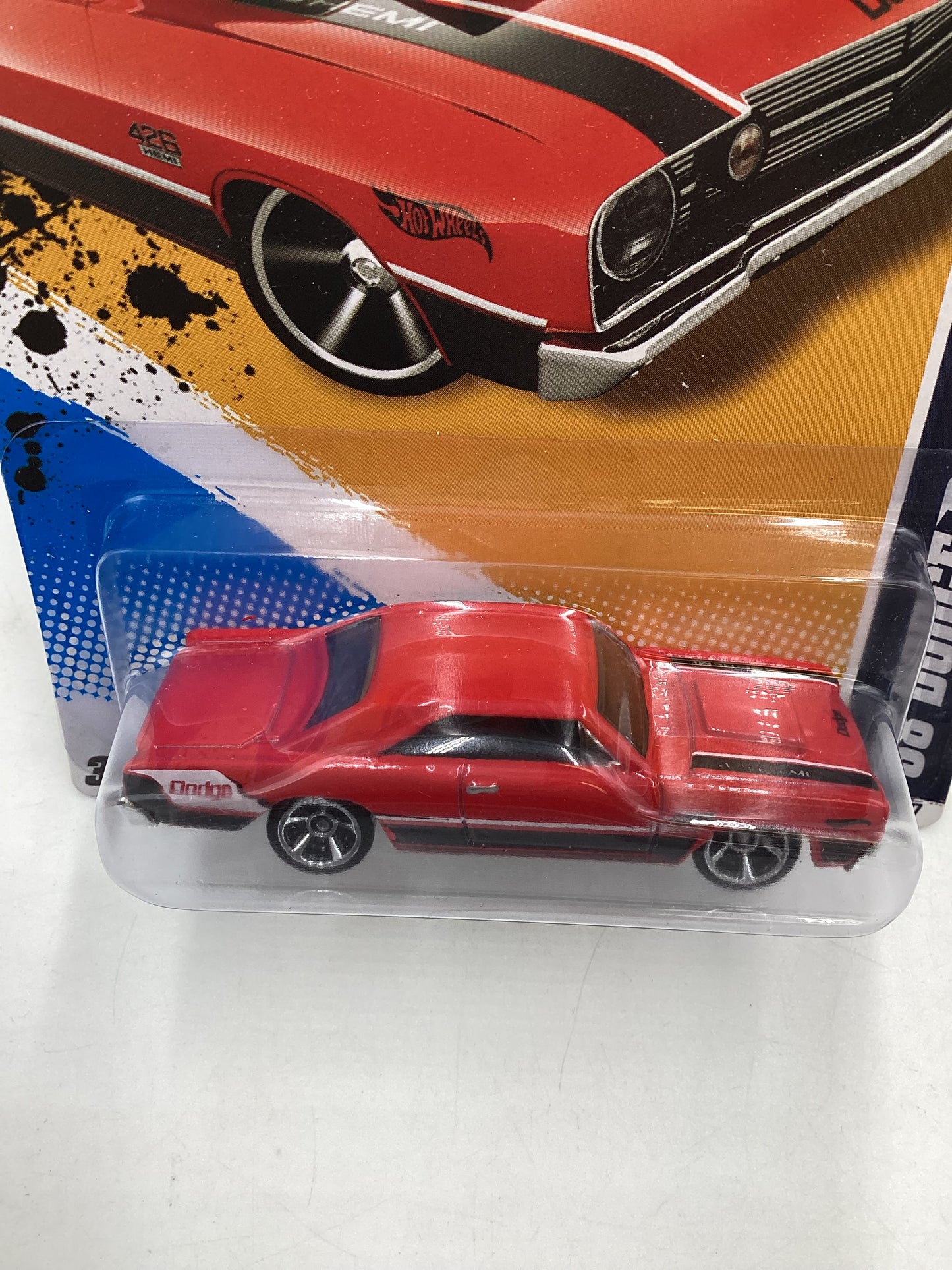 2012 Hot Wheels Muscle Mania Mopar #81 68 Dodge Dart Red 36G