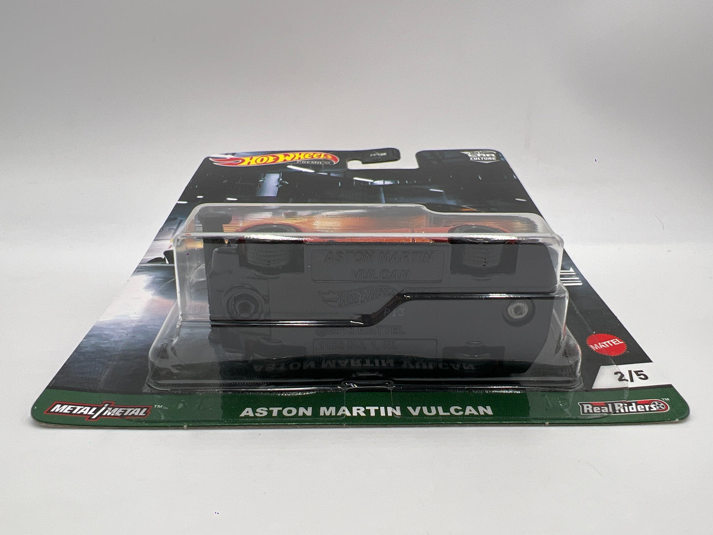 Hot Wheels Premium Exotic Envy #2 Aston Martin Vulcan Orange 245i
