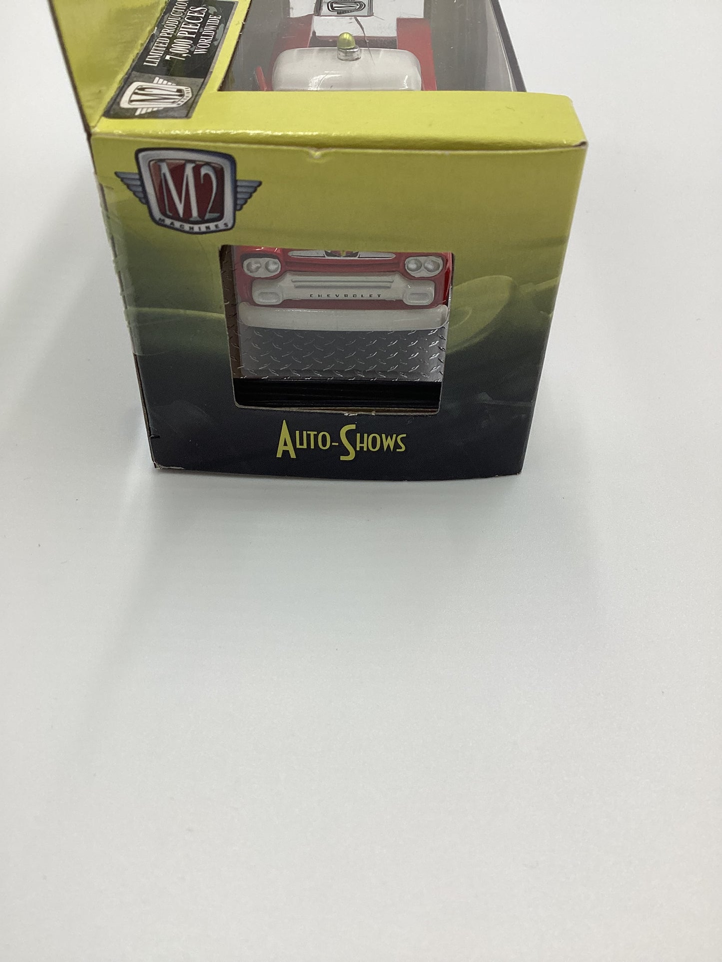 M2 Machines Auto Shows Rescue Service 1958 Chevrolet Apache Brush Truck R55