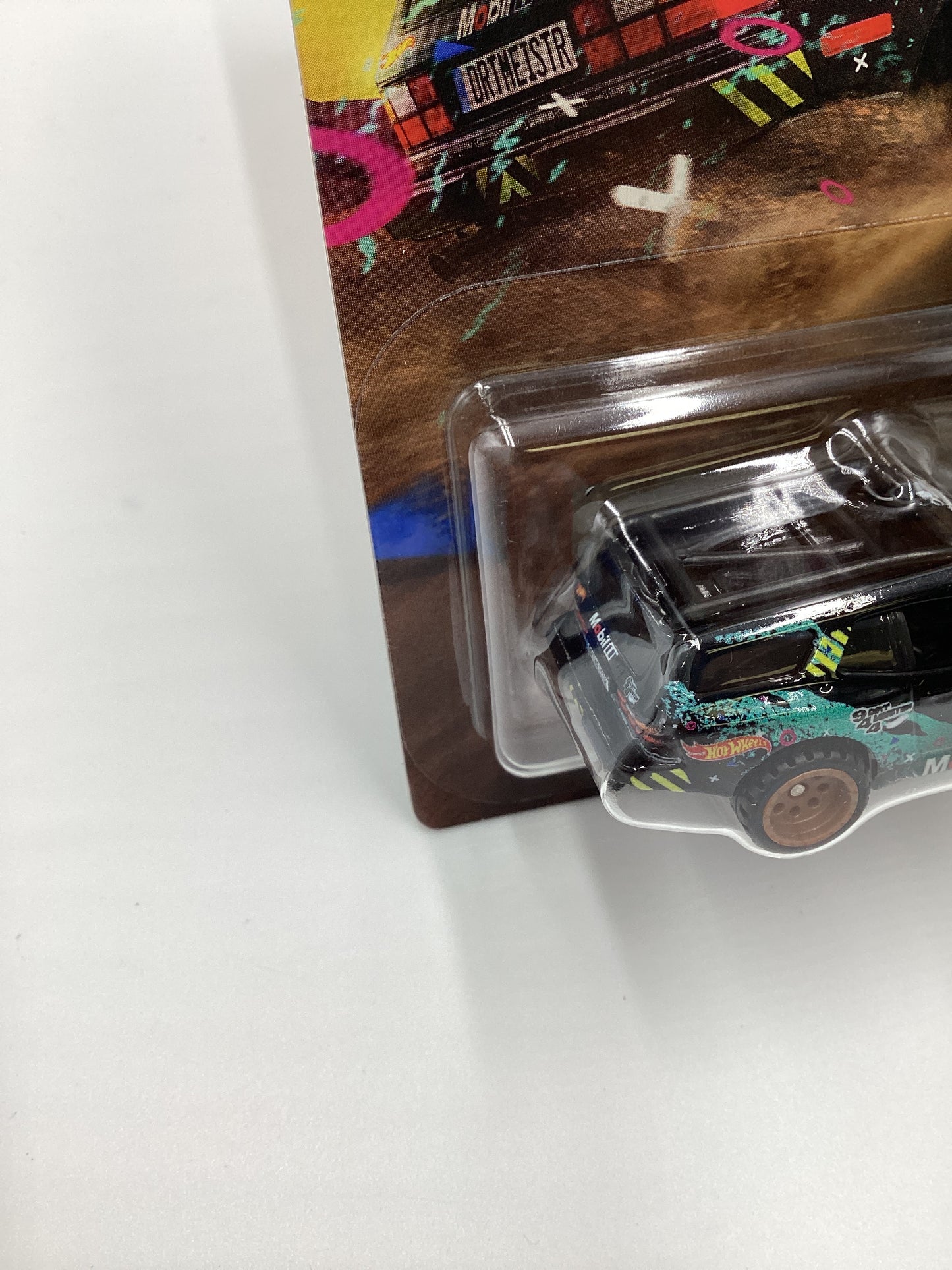 2024 Hot Wheels RLC Creations Exclusive Porsche 944 Dirtmeister Wagon Mobil 1 W/Protector