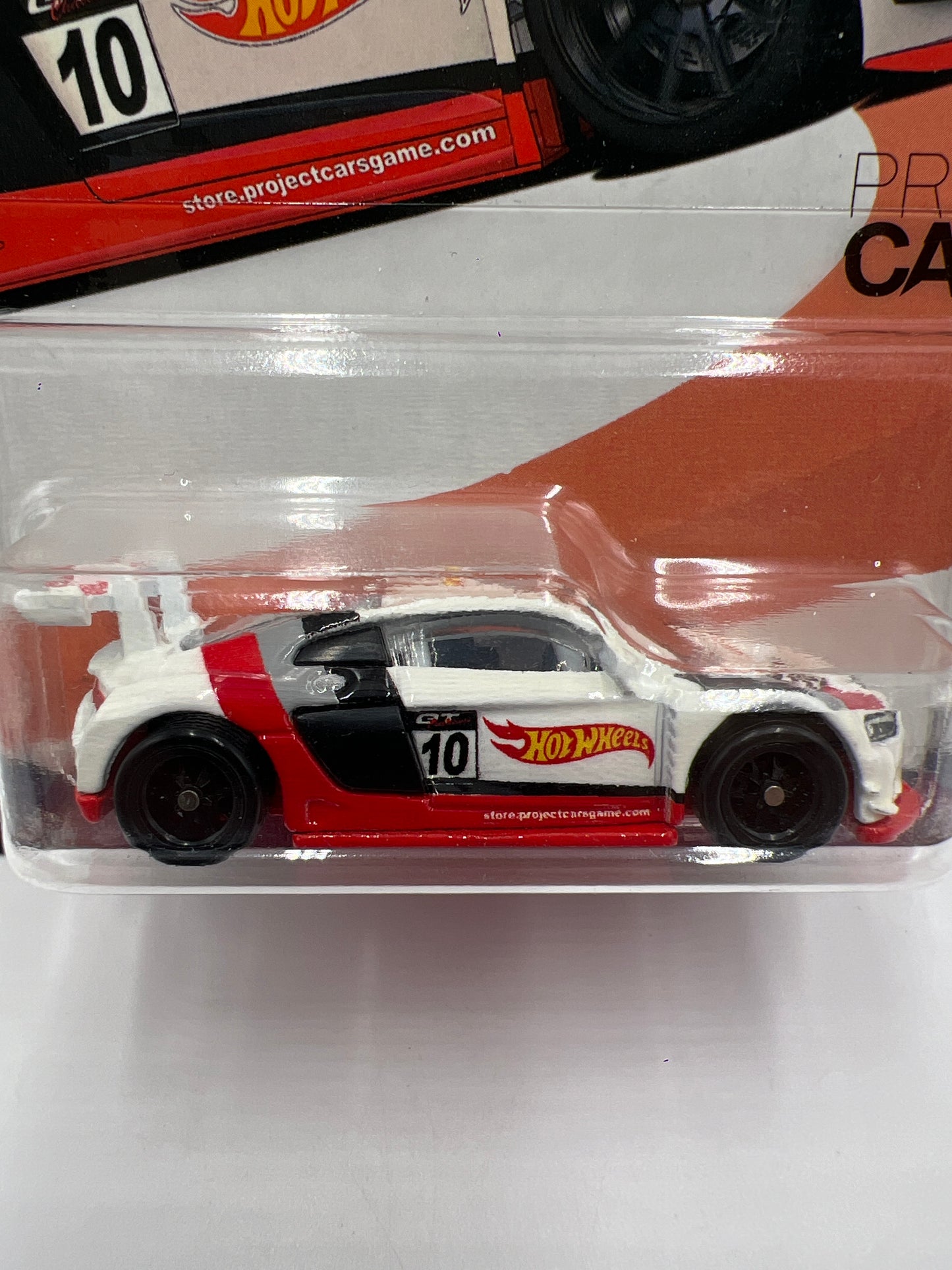 2018 Hot Wheels Premium Euro Speed #5 Audi R8 LMS White/Red 243C