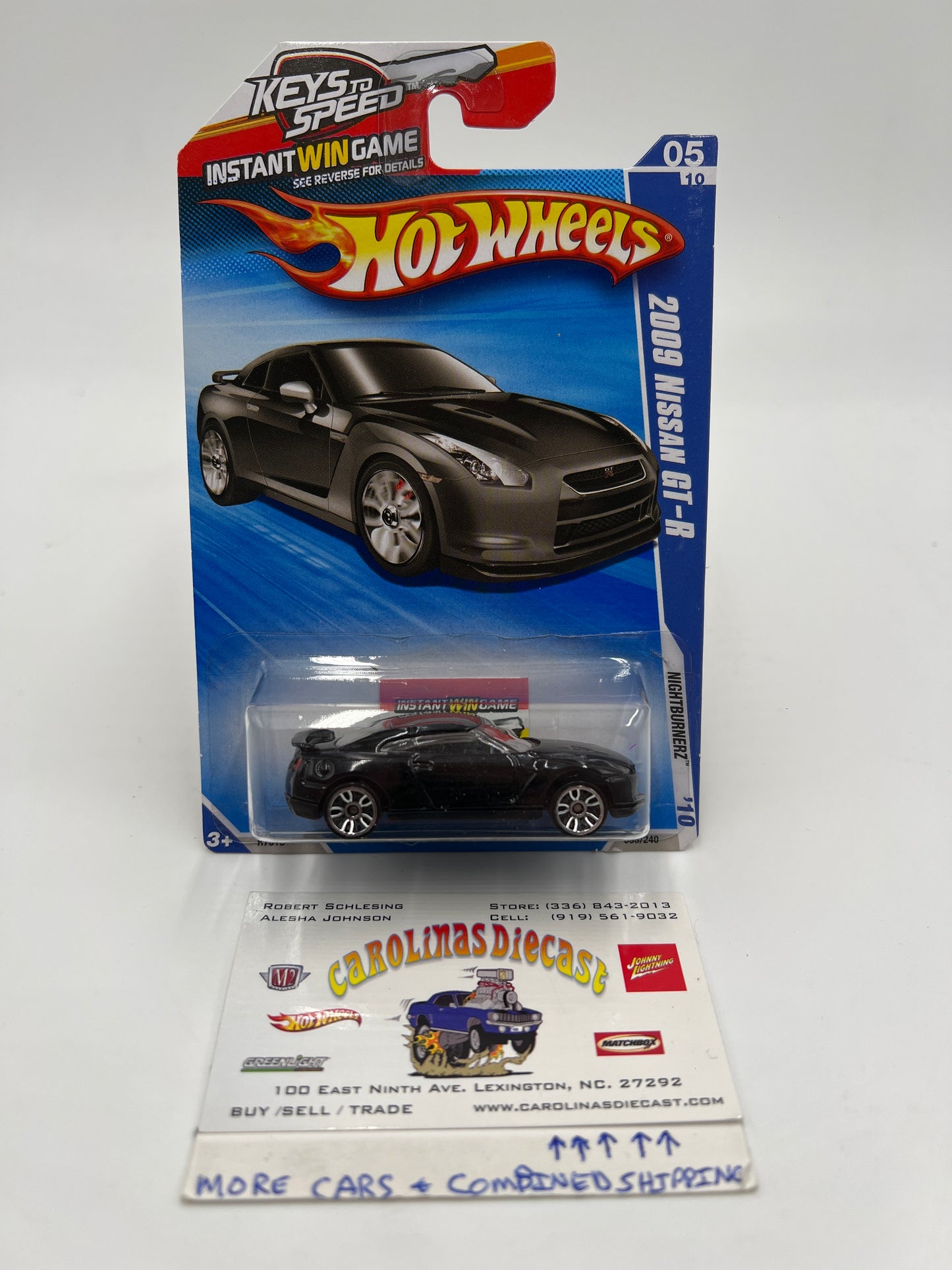 2010 Hot Wheels #93 2009 Nissan GT-R Black Keys to Speed Card W/Protector (See Description)