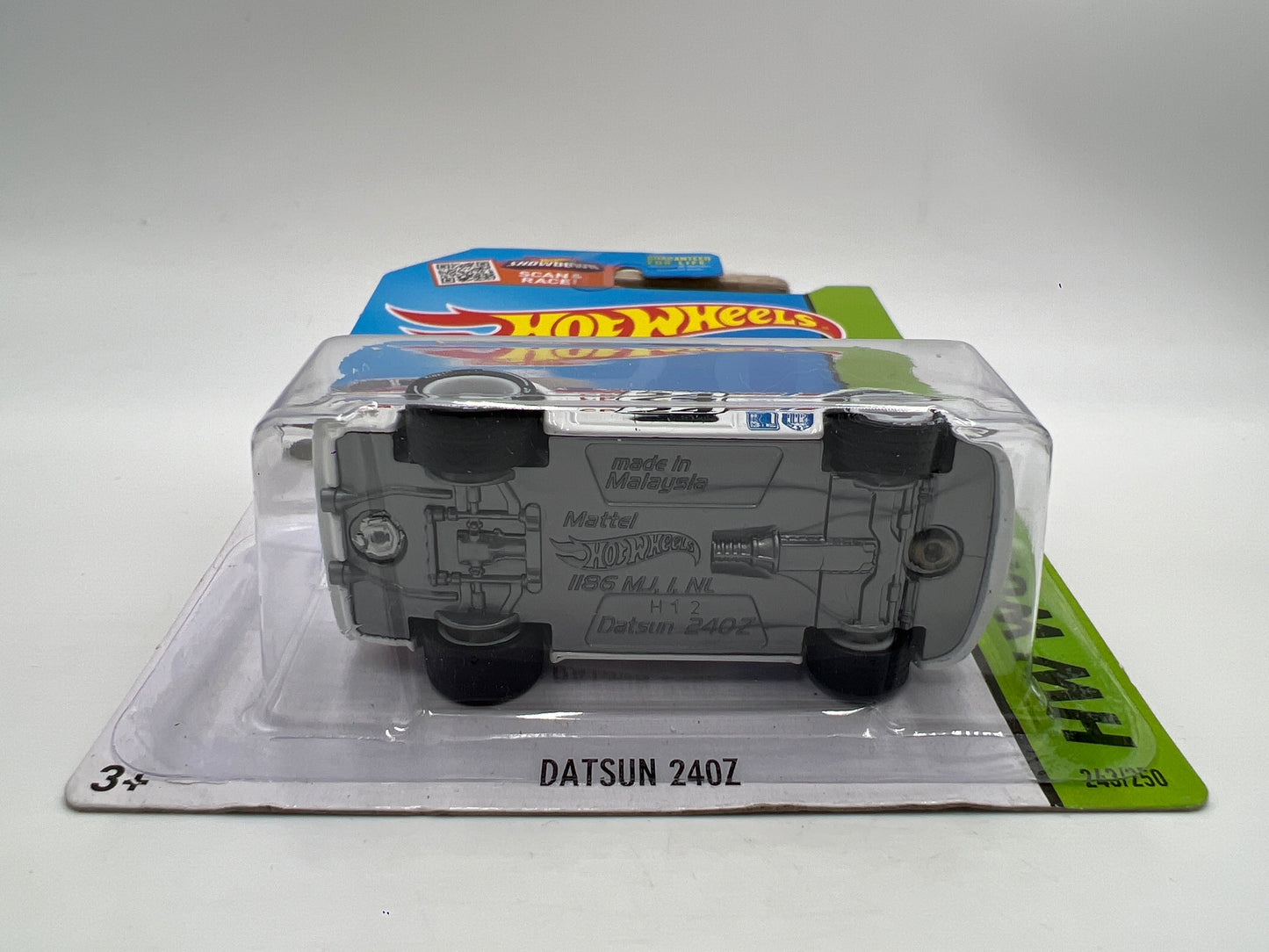 Hot Wheels Datsun 240Z White Wheel Swap Custom On Card W/Protector SR