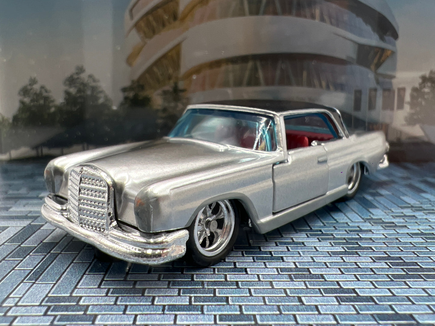 Matchbox Mattel Creations Mercedes-Benz 220 SE Coupe Silver