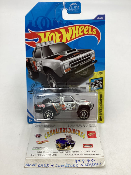 2020 Hot wheels Zamac 008 #128 87 Dodge D100 148D