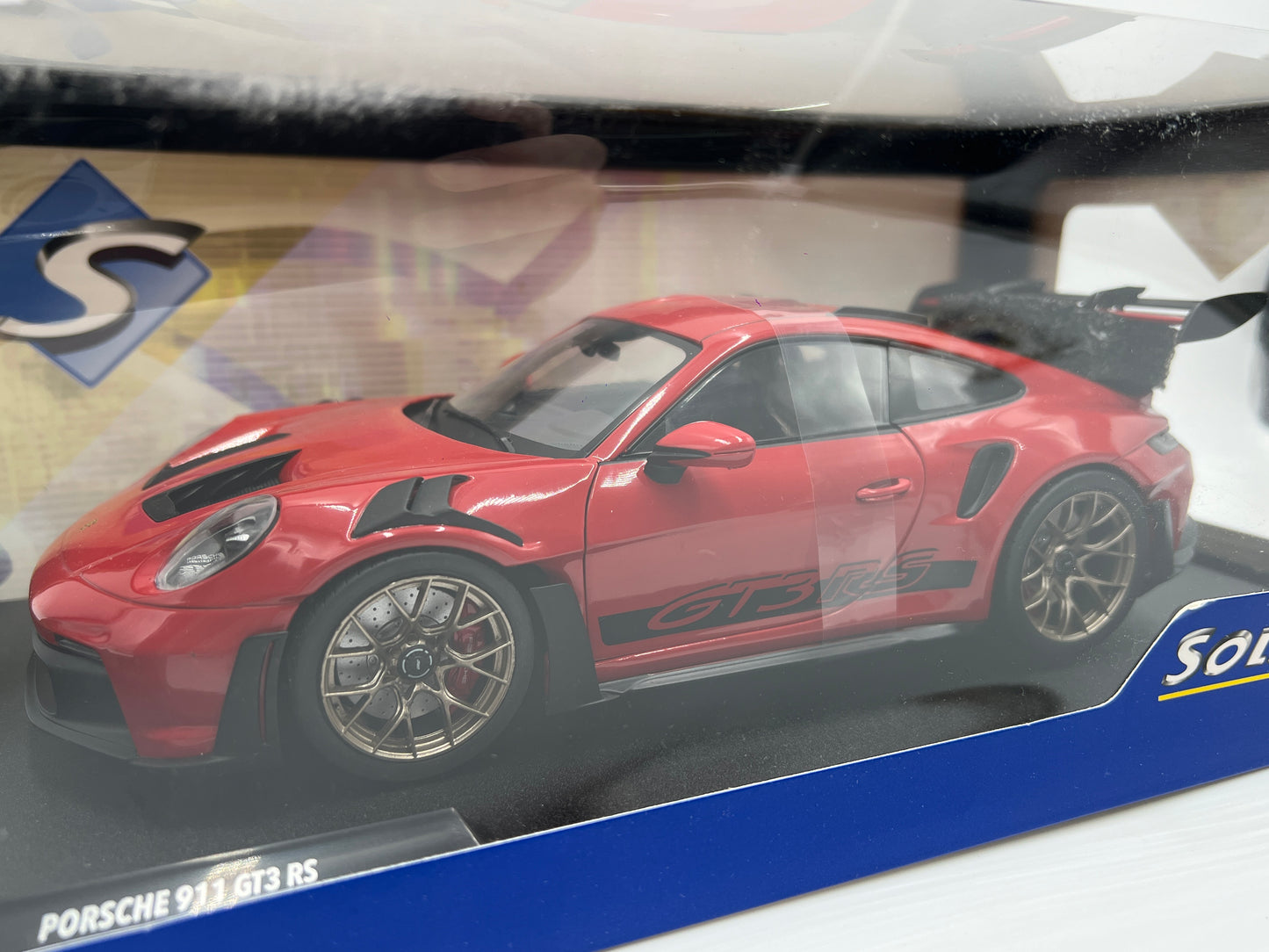Solido 1:18 Scale Porsche 911 GT3 RS Red