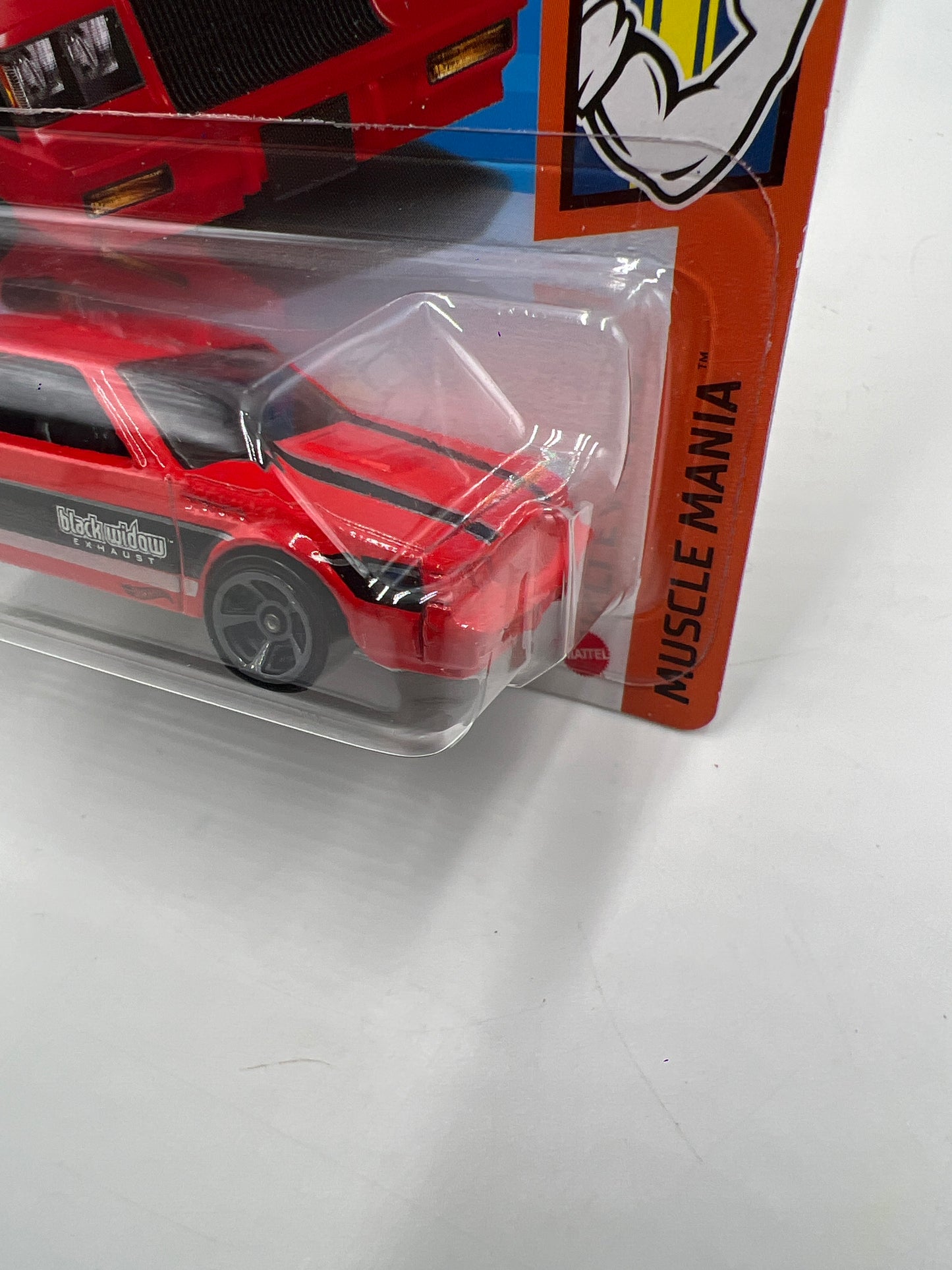 2021 Hot Wheels Muscle Mania #218 87 Buick Regal GNX Red Short Card 39H