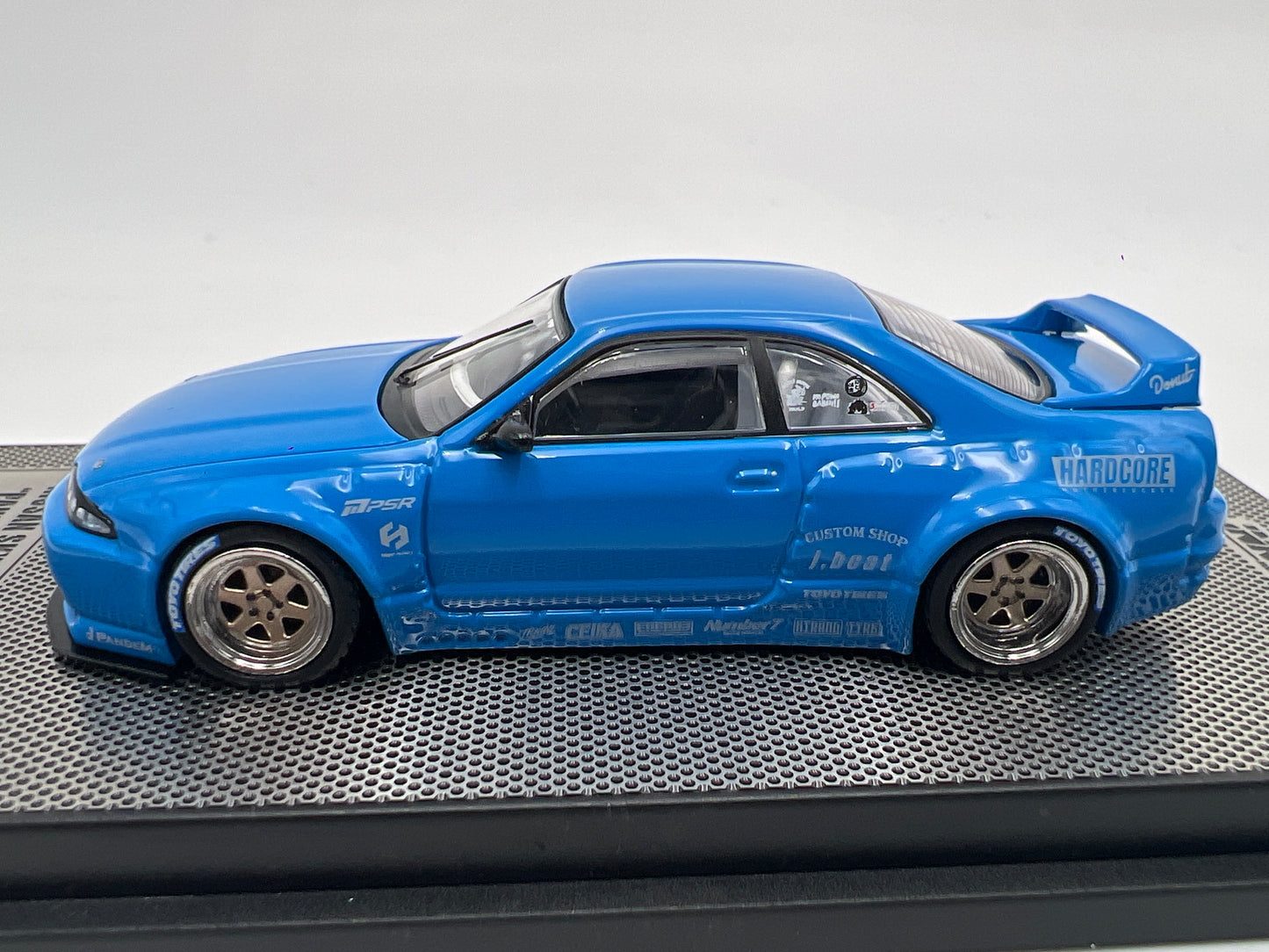 Inno64 1/64 Nissan Skyline GT-R R33 Pandem/Rocket Bunny Blue