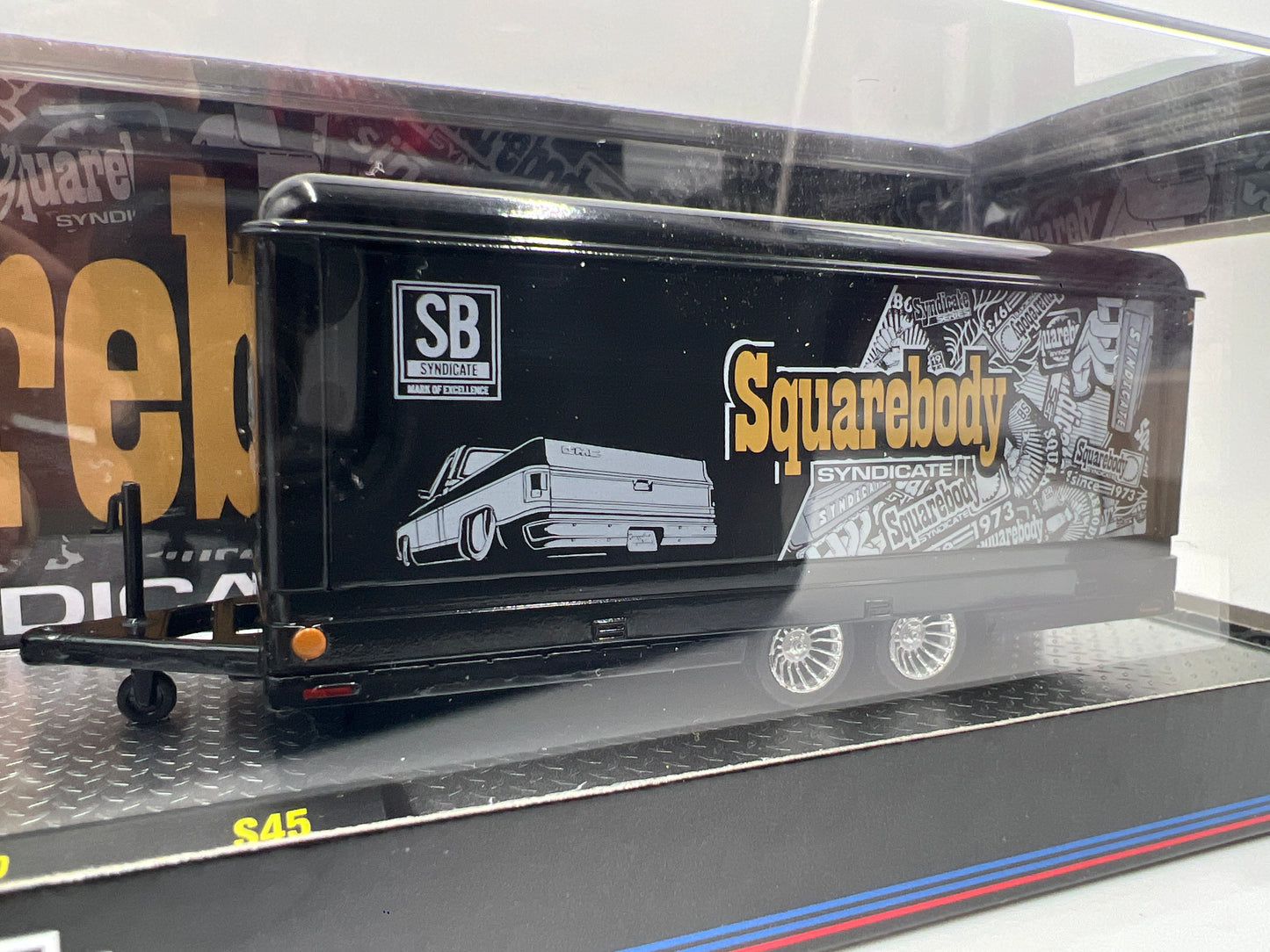 M2 Machines Auto Haulers Squarebody Syndicate 1973 Cheyenne Super 30 & 1973 GMC Sierra Grande Square 1 S45