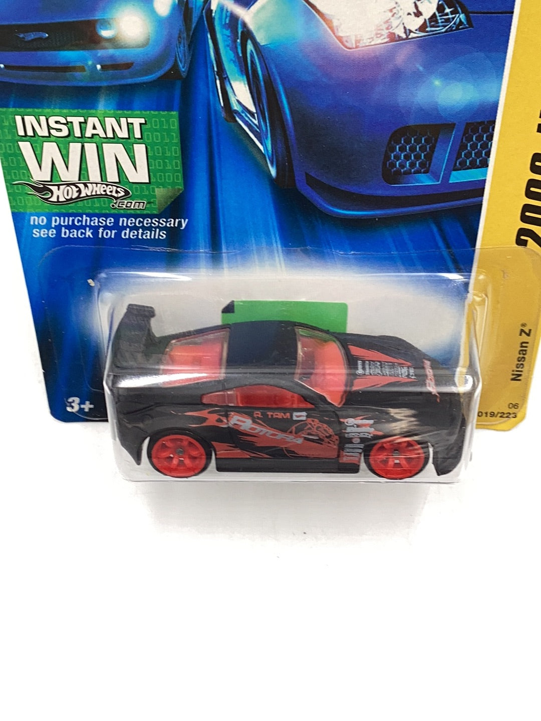 2006 Hot Wheels #19 Nissan Z new model card 80D