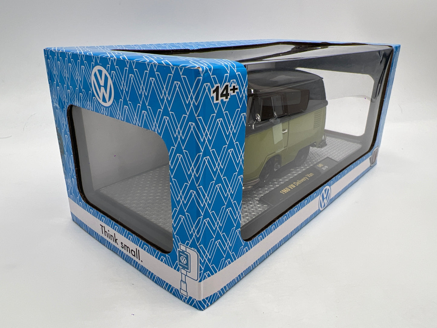 M2 Machines 1/24 1960 VW Delivery Van Green/Black S43