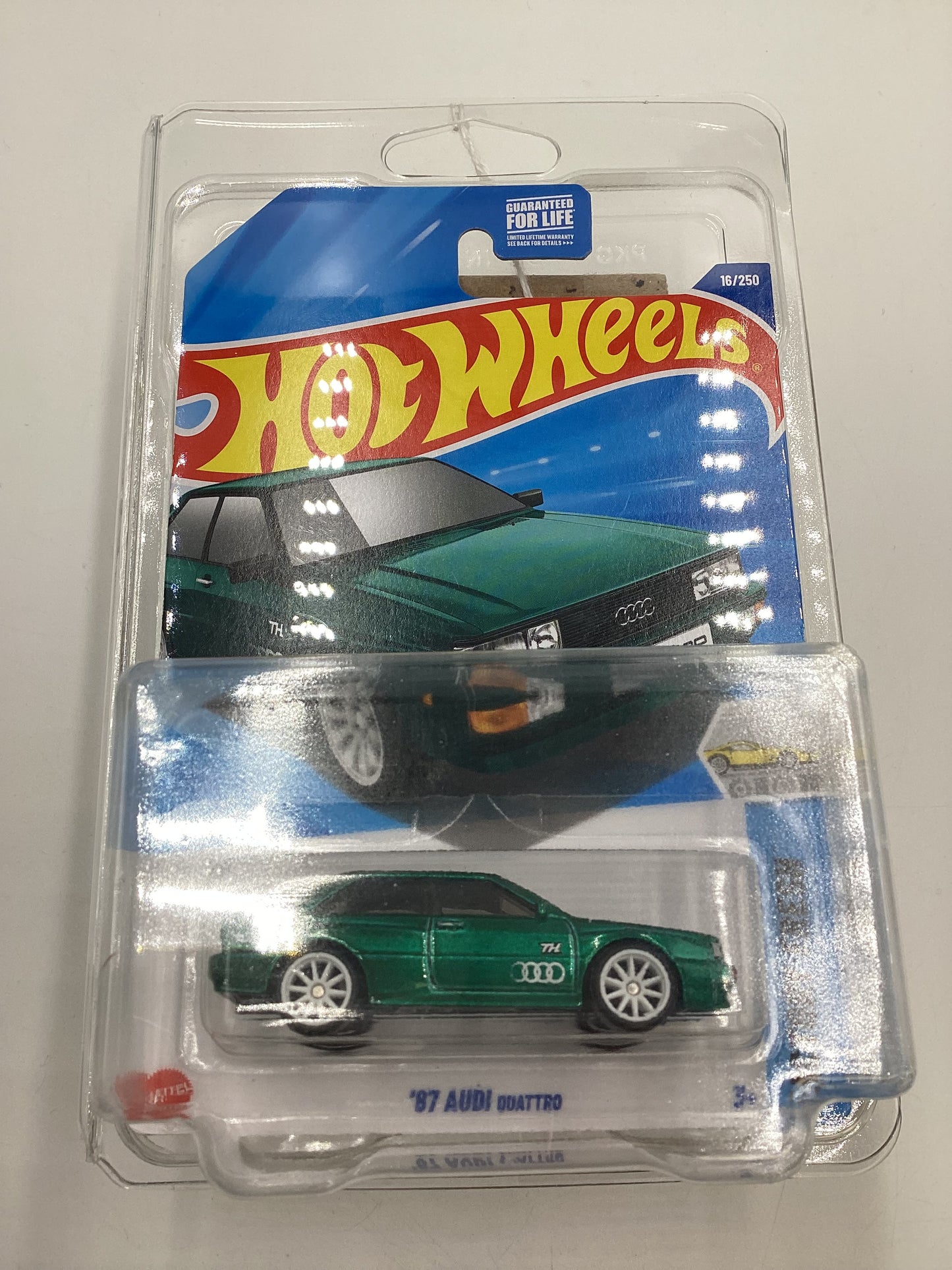 2025 Hot Wheels  A Case Super Treasure Hunt #16 87 Audi Quattro Green with protector