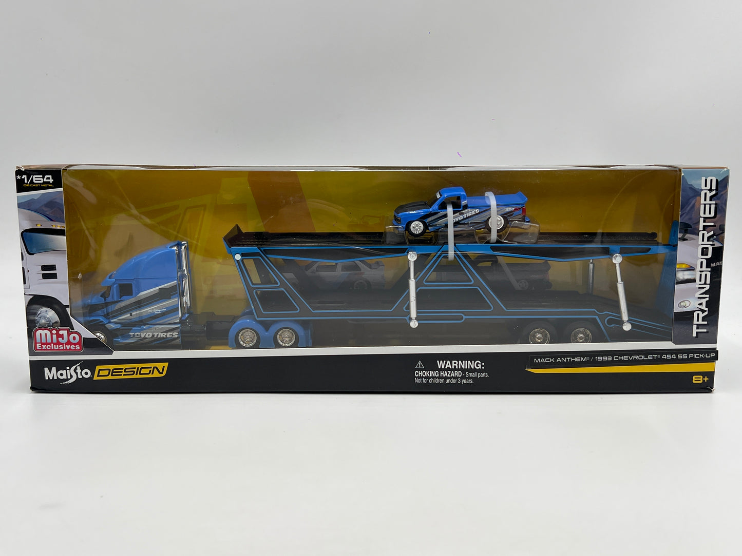 Maisto Design 1/64 Mijo Exclusives Transporters Mack Anthem & 1993 Chevrolet 454 SS Pick-Up