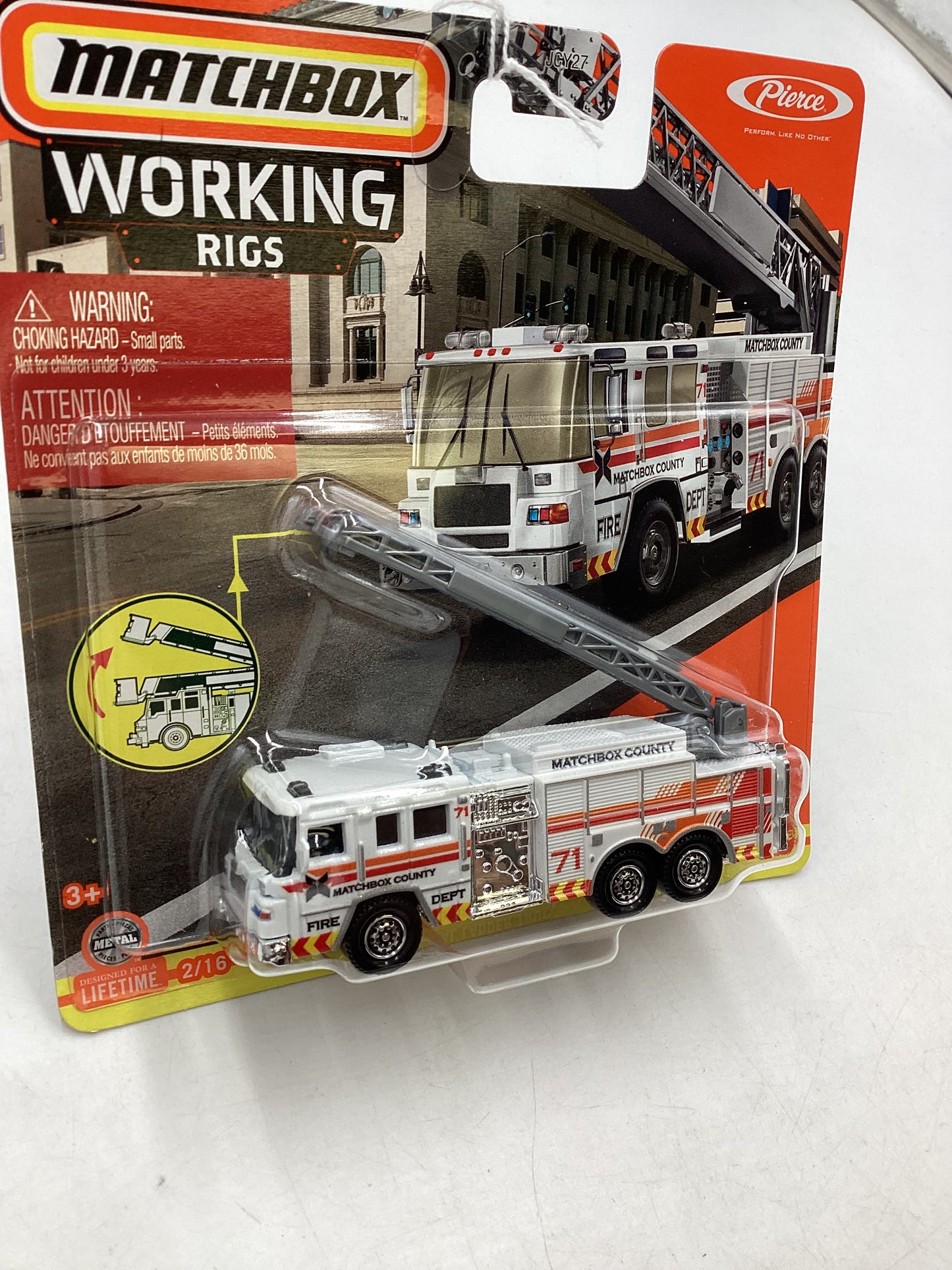 2024 Matchbox Working Rigs Pierce Quantum Aerial Ladder Truck White 168Q