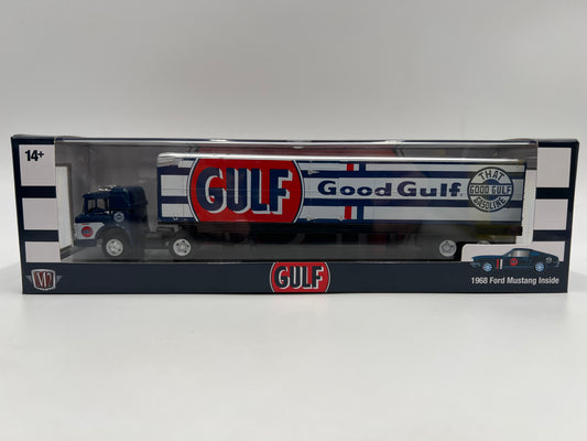 M2 Machines Auto Haulers Gulf 1970 Ford C-600 & 1968 Ford Mustang Fastback 2+2 R88