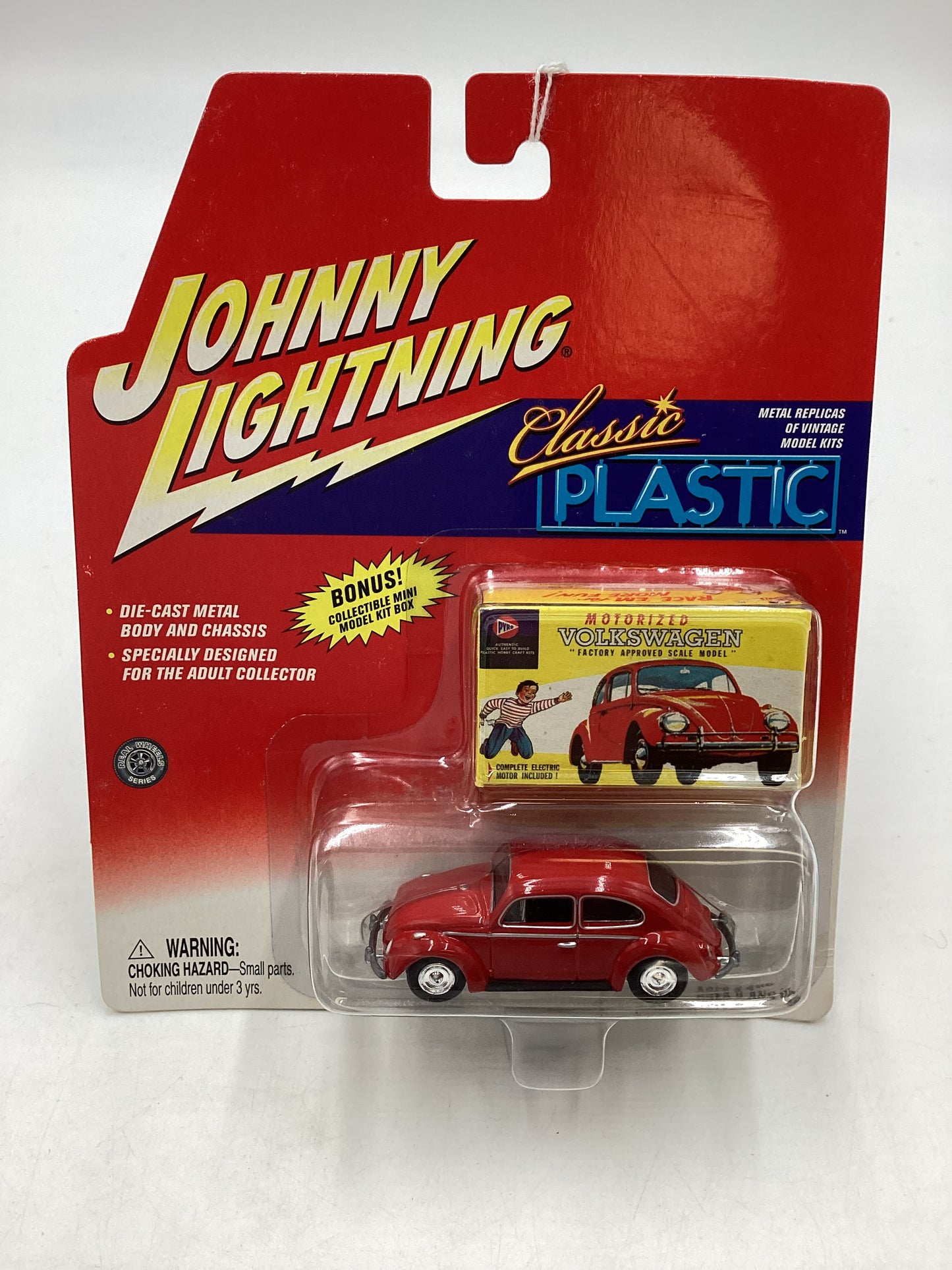 Johnny lightning Classic Plastic 1966 VW Beetle Red