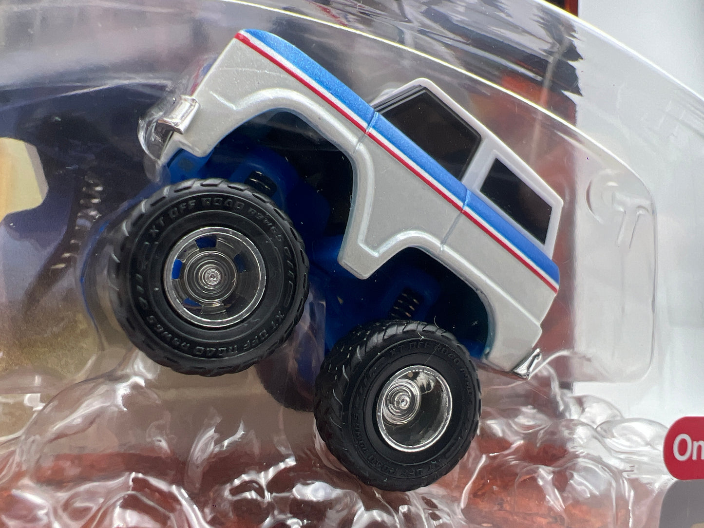 MGA Car Tuned Target Exclusive Lifted Series 1 #8 66 Ford Bronco White/Blue